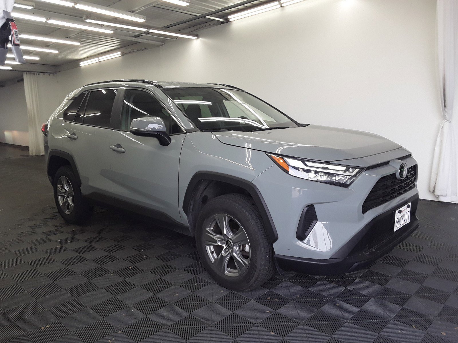 2023 Toyota RAV4 XLE FWD