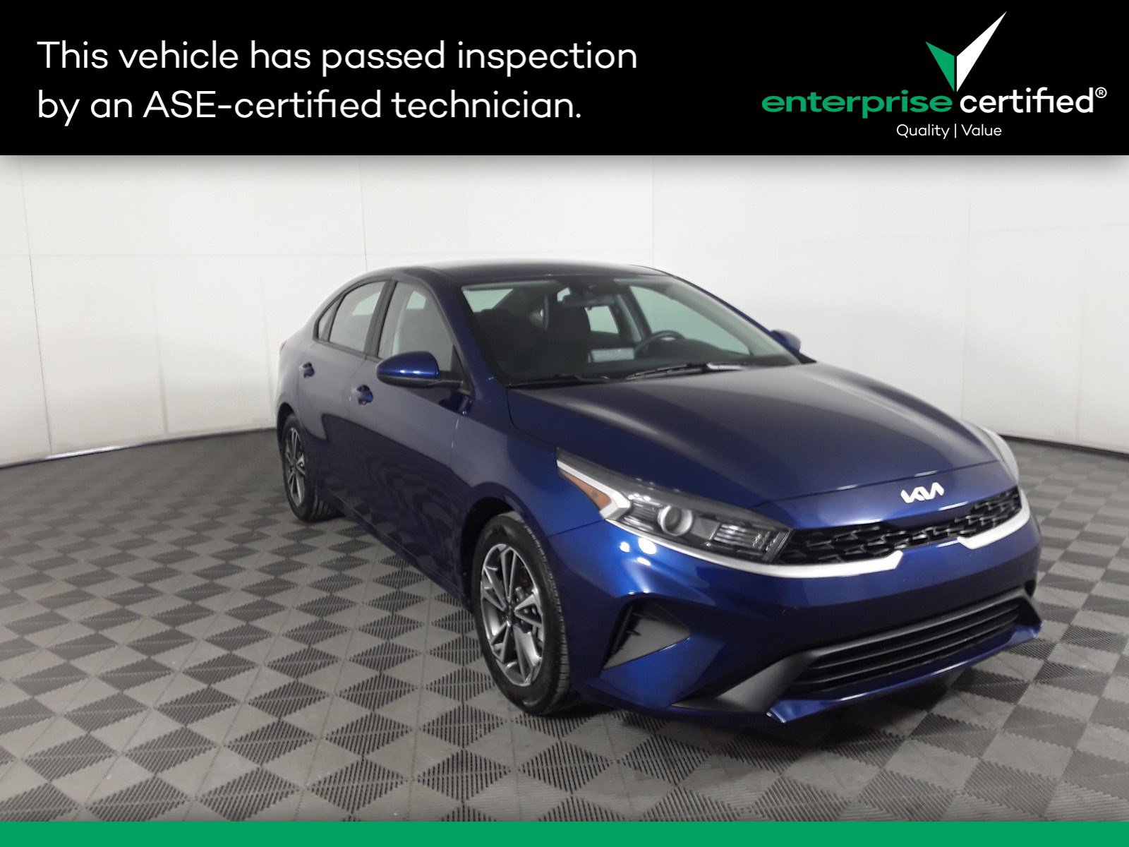 Used 2023 Kia Forte LXS IVT