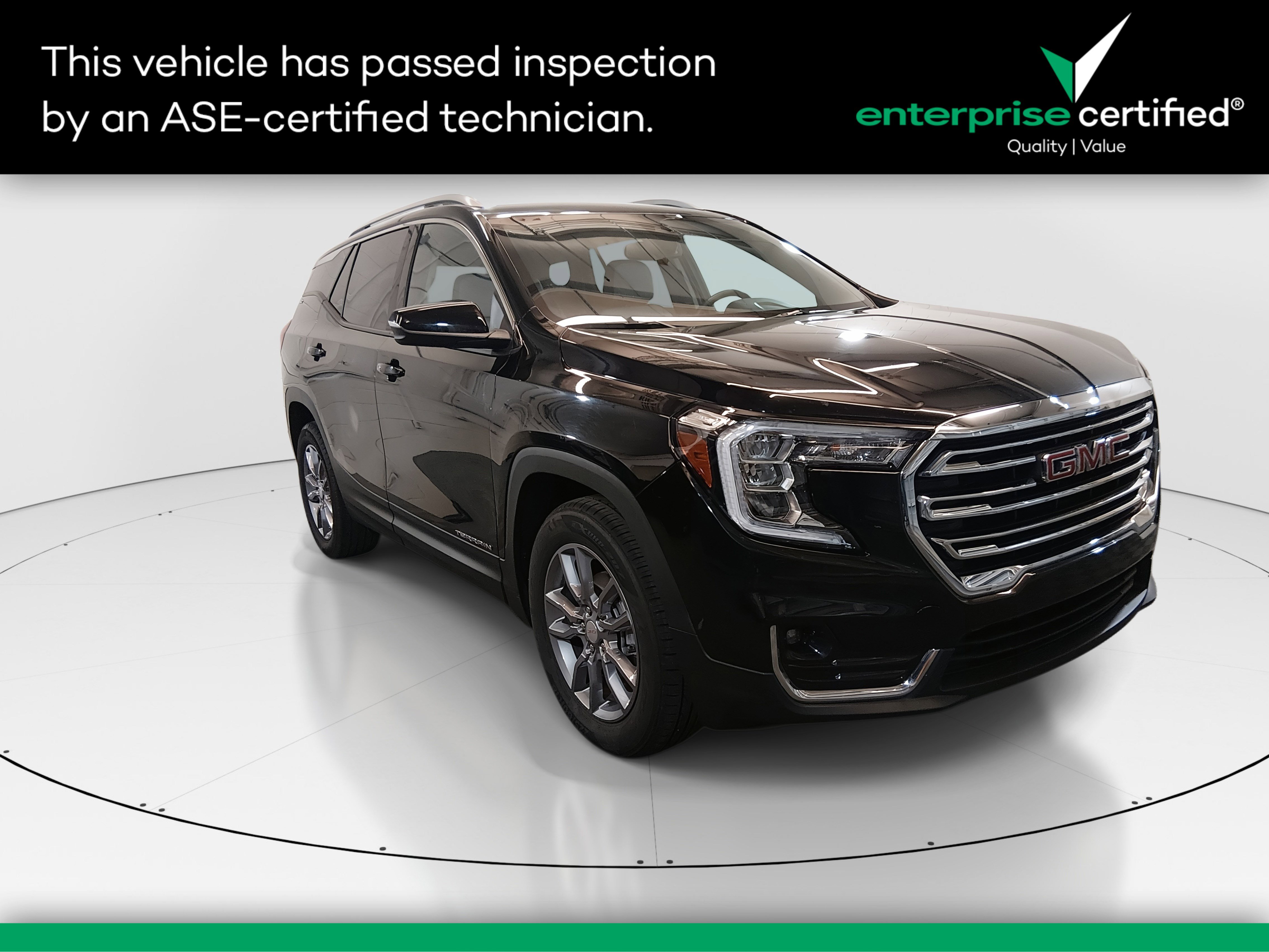 2024 GMC Terrain SLT's photo