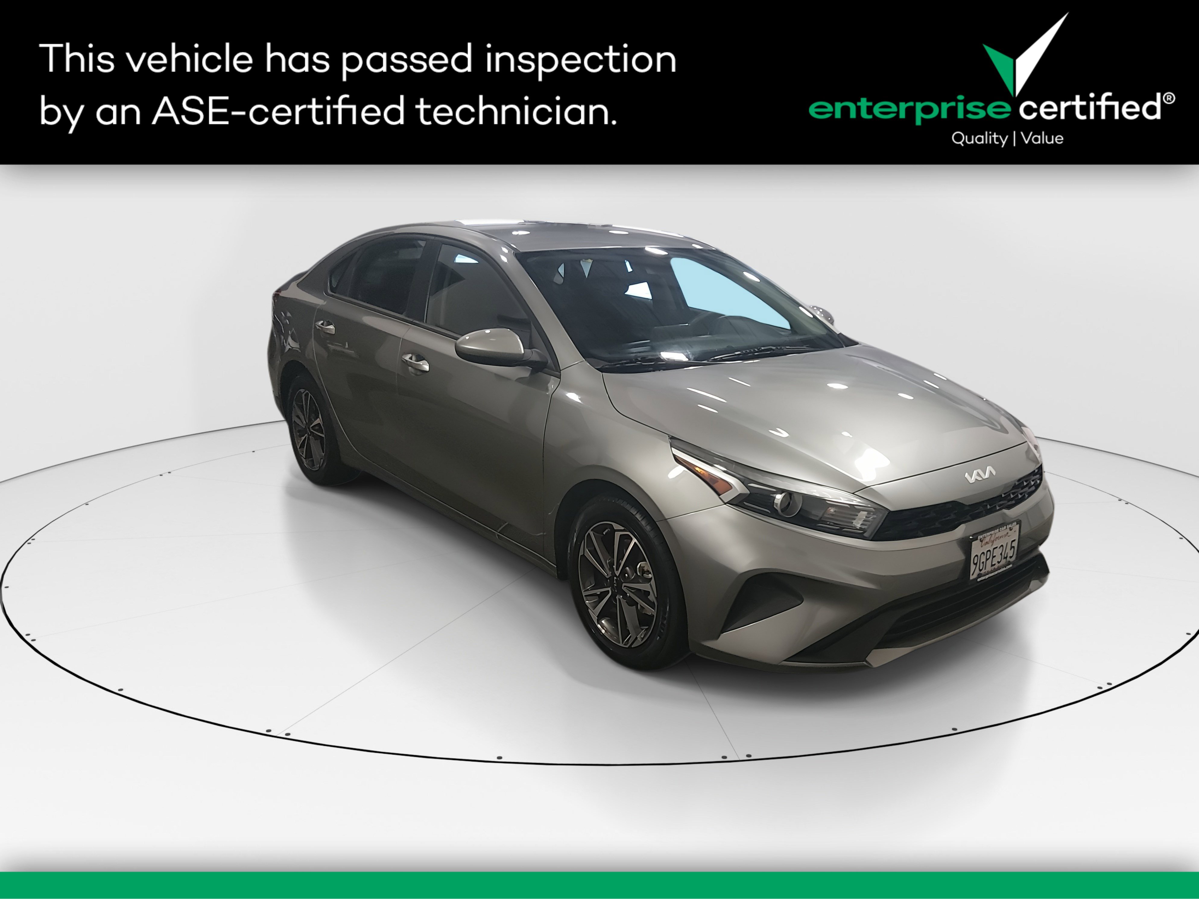 Used 2023 Kia Forte LXS IVT