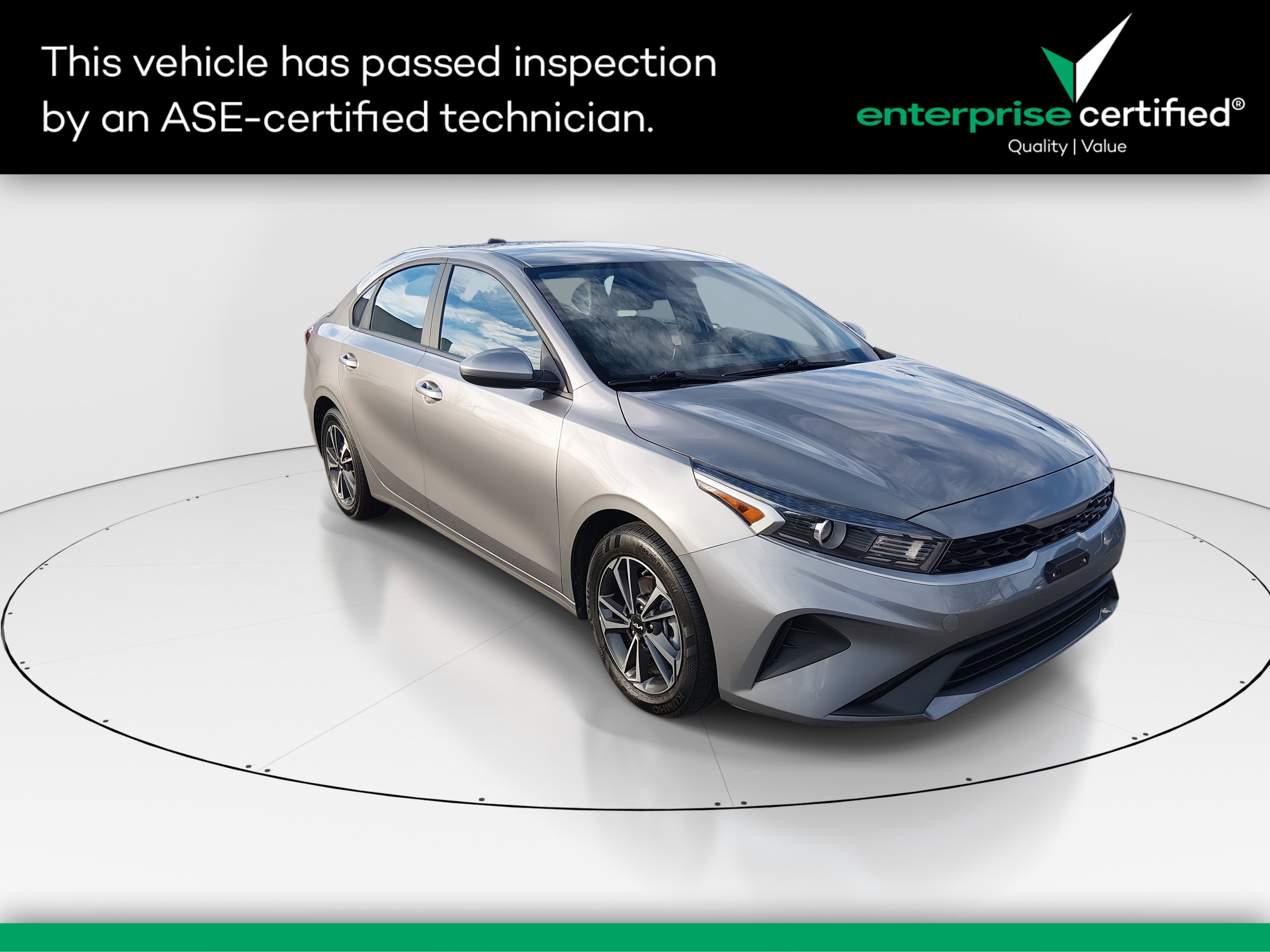 2024 Kia Forte LXS's photo