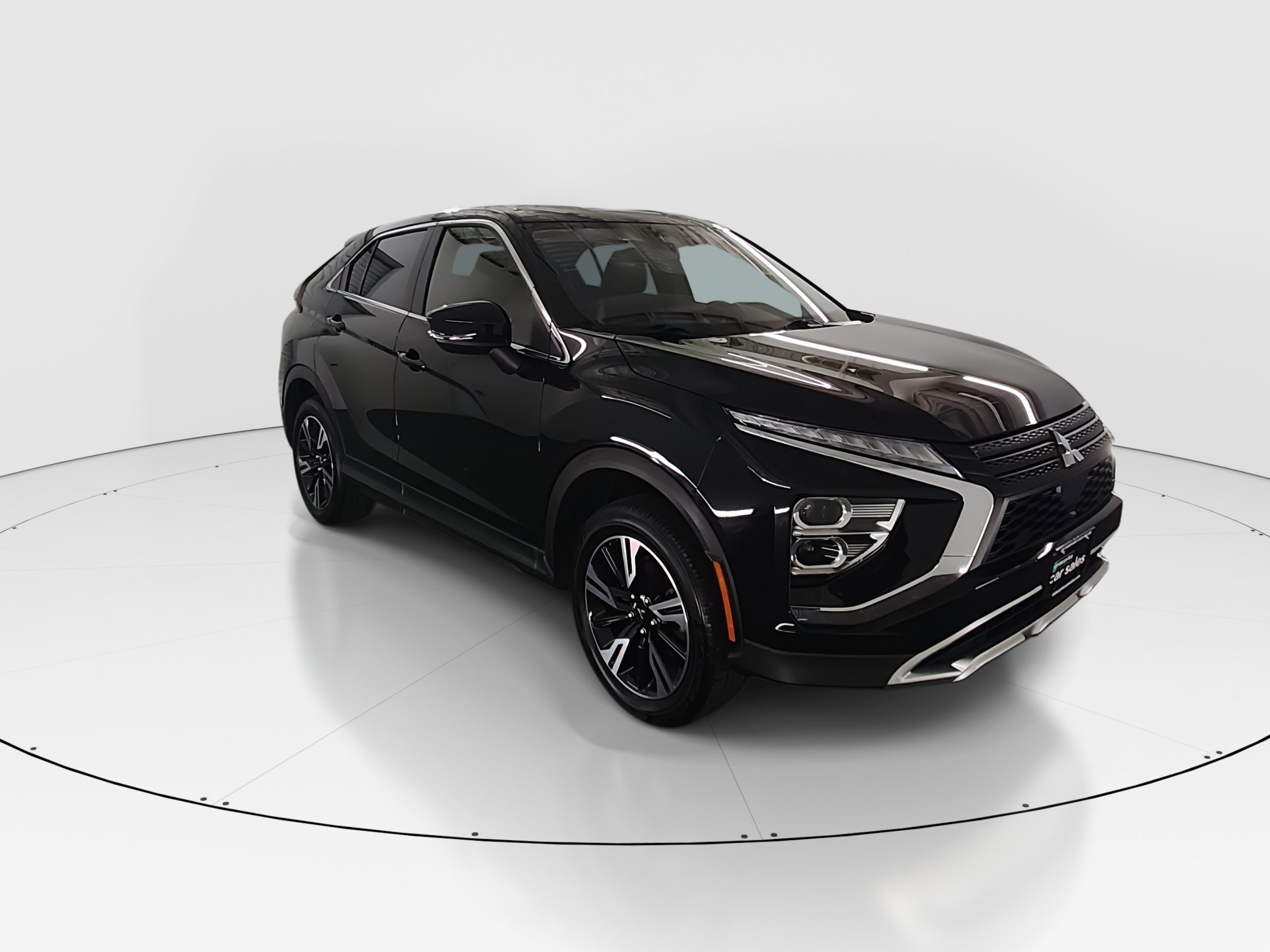 2024 Mitsubishi Eclipse Cross SE's photo