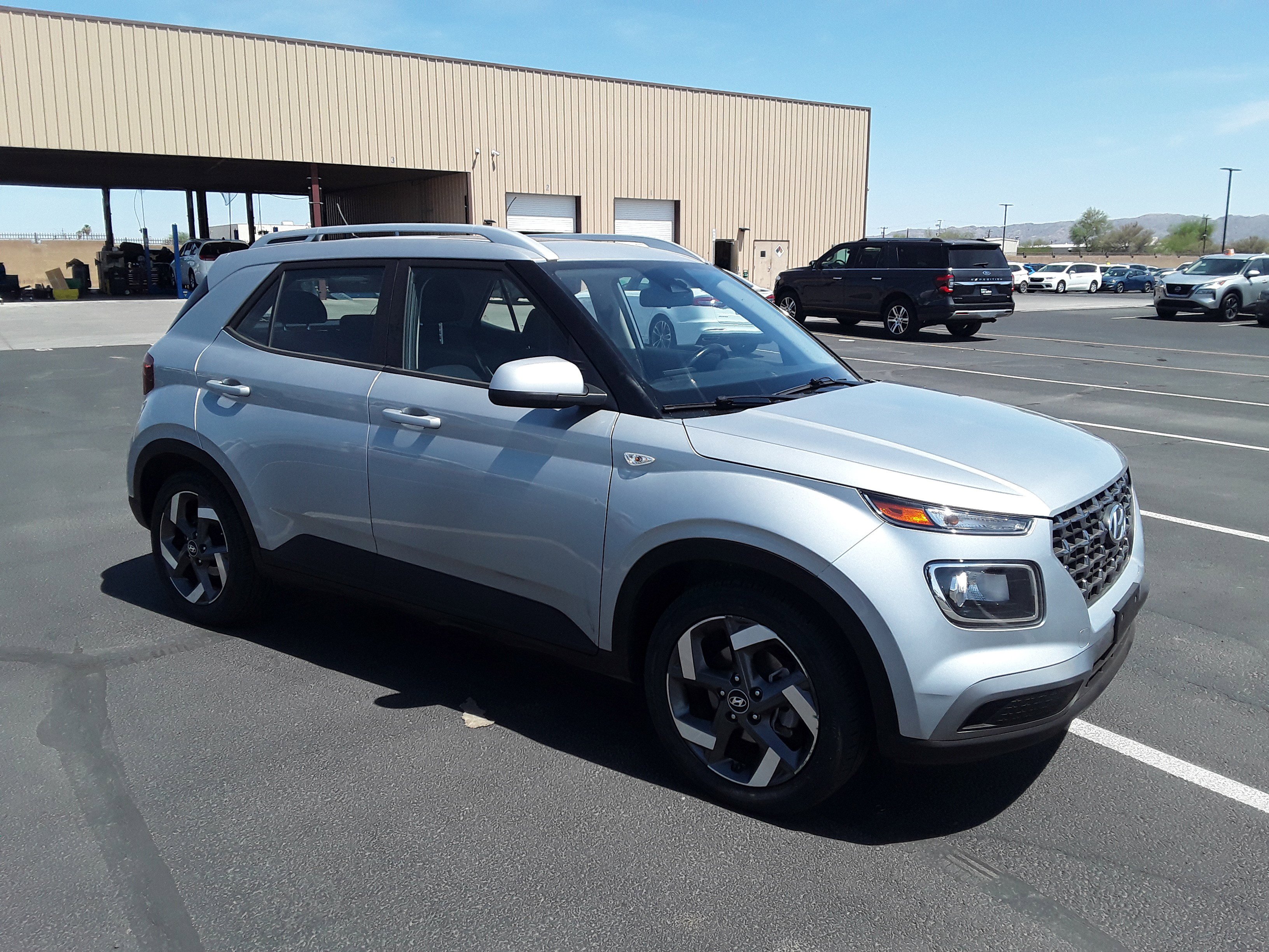 2023 Hyundai Venue SEL IVT