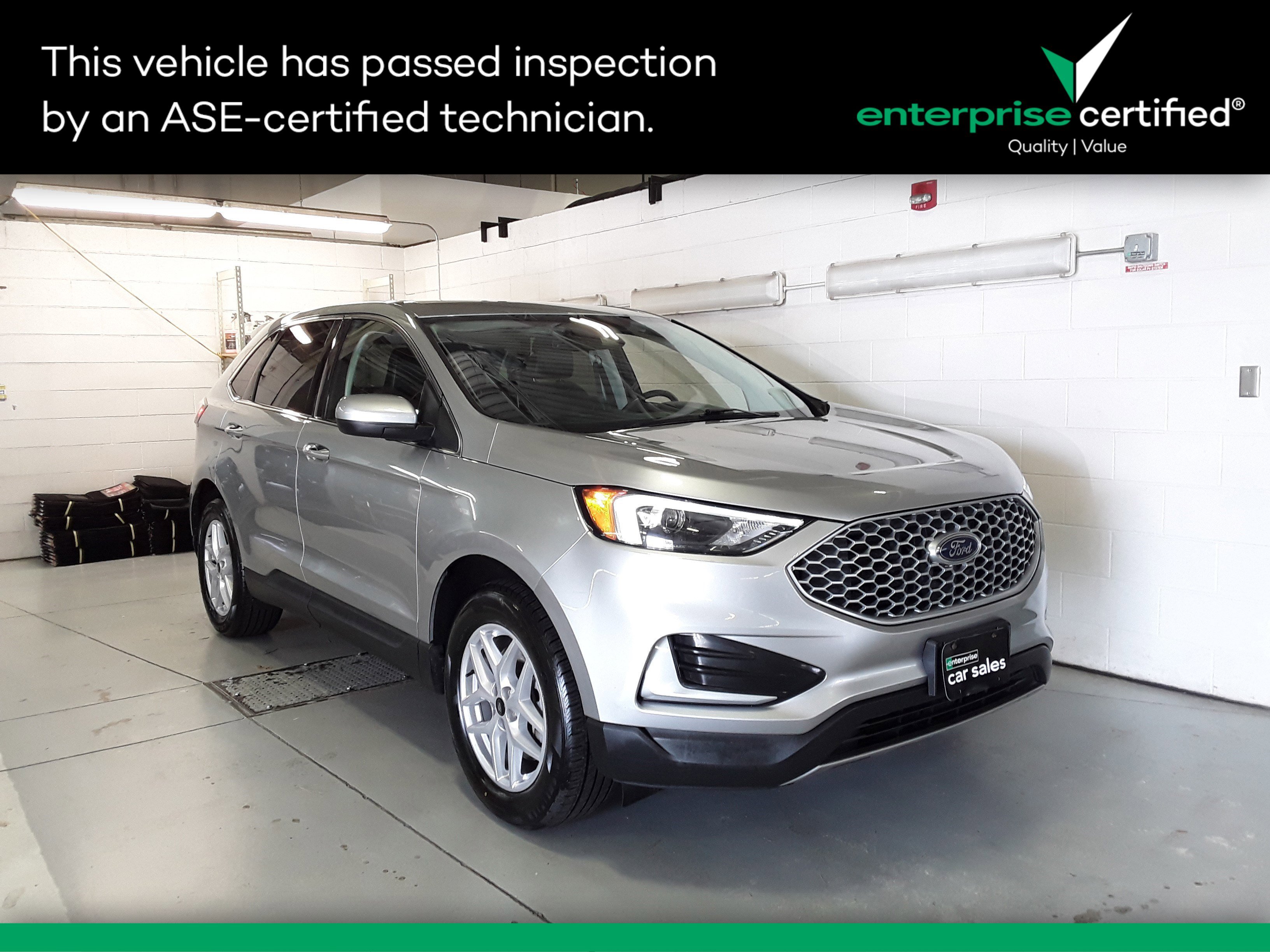 2023 Ford Edge
