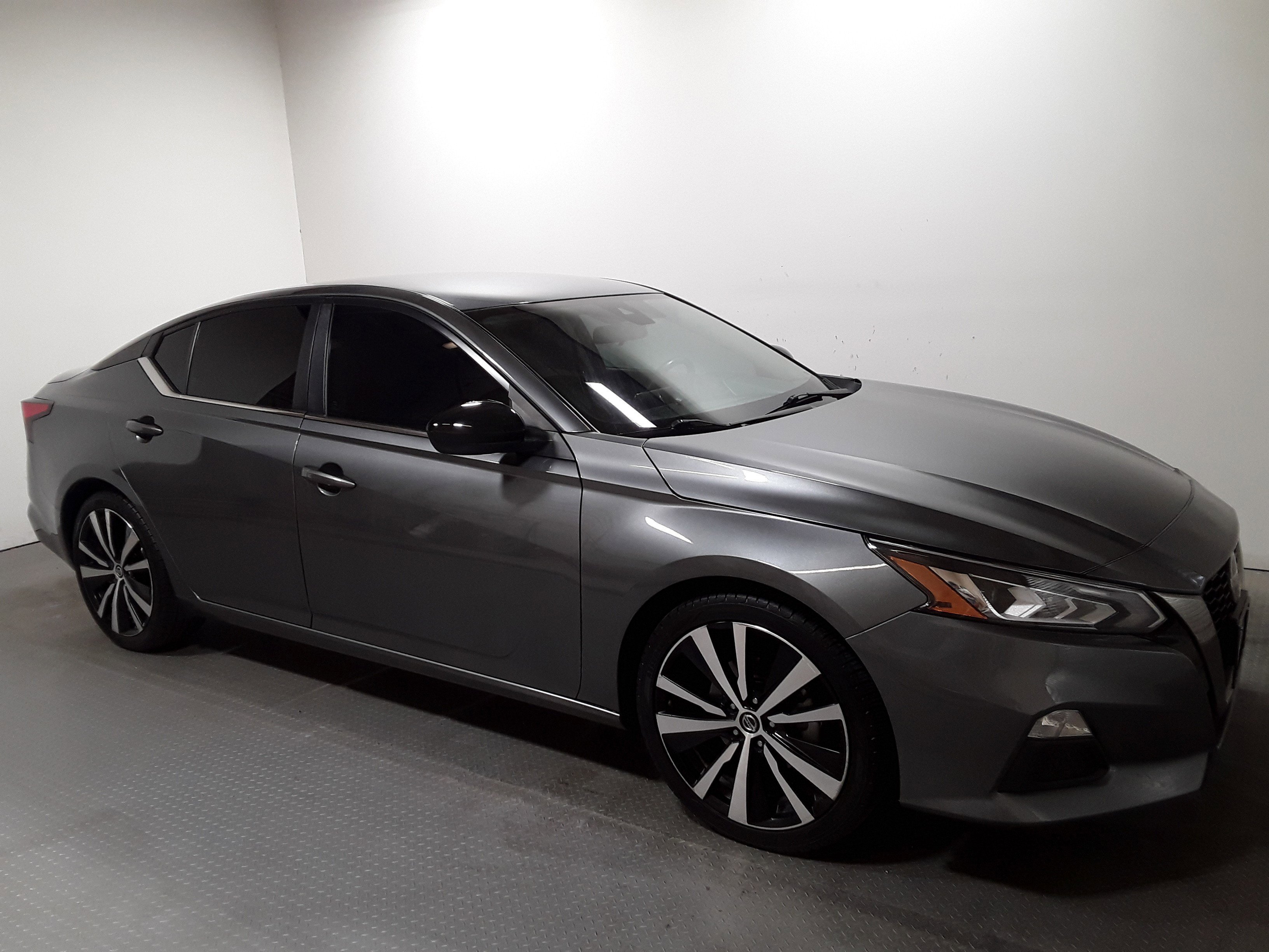 2022 Nissan Altima 2.5 SR Sedan