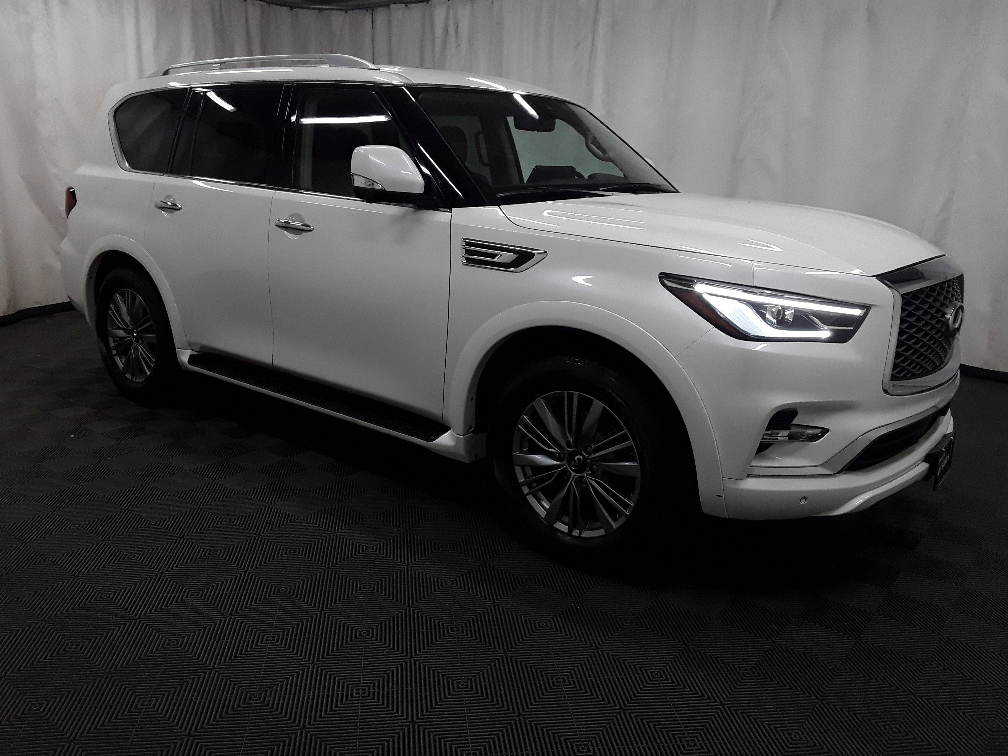 2024 INFINITI QX80