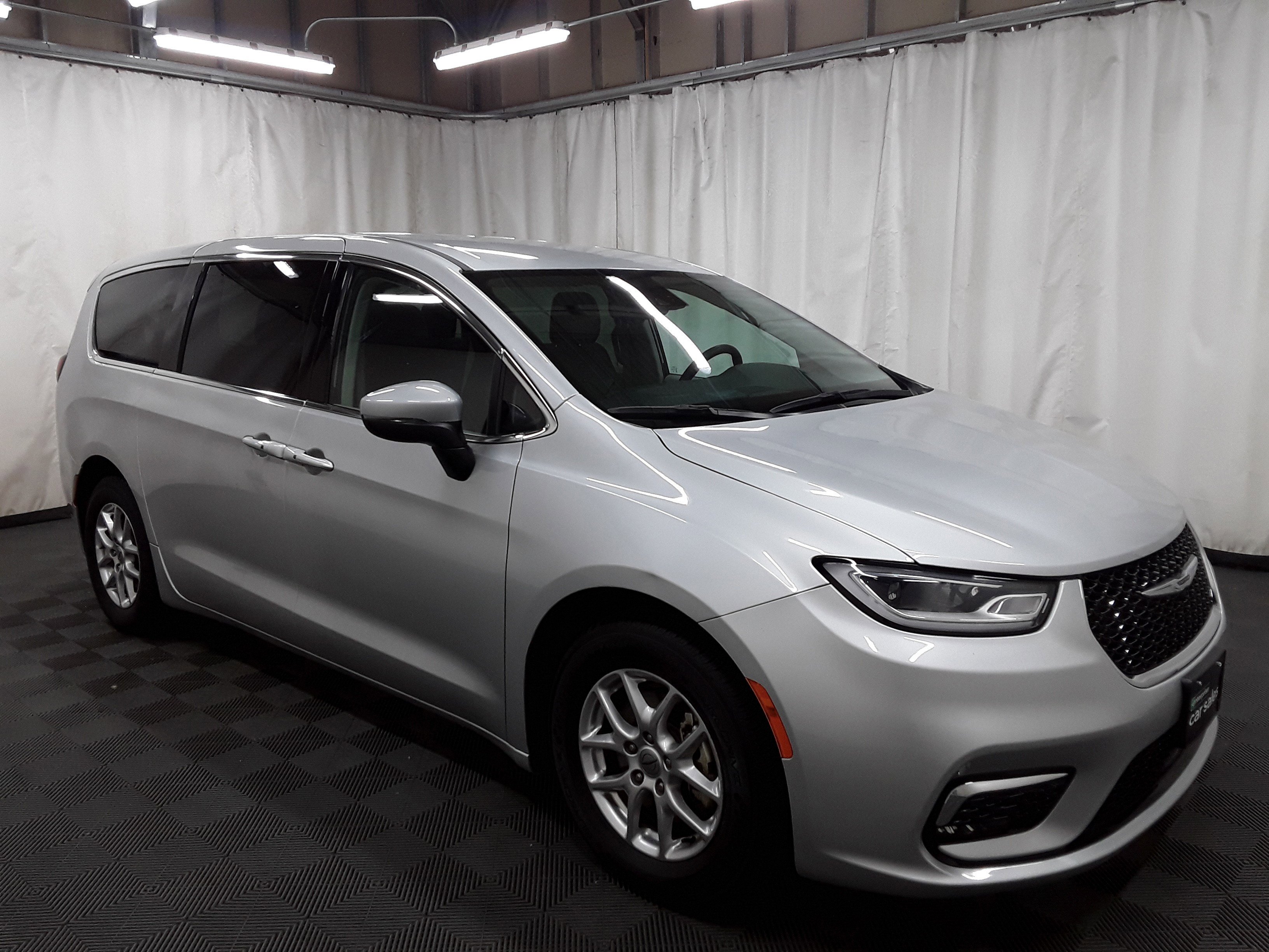 2023 Chrysler Pacifica Touring L FWD