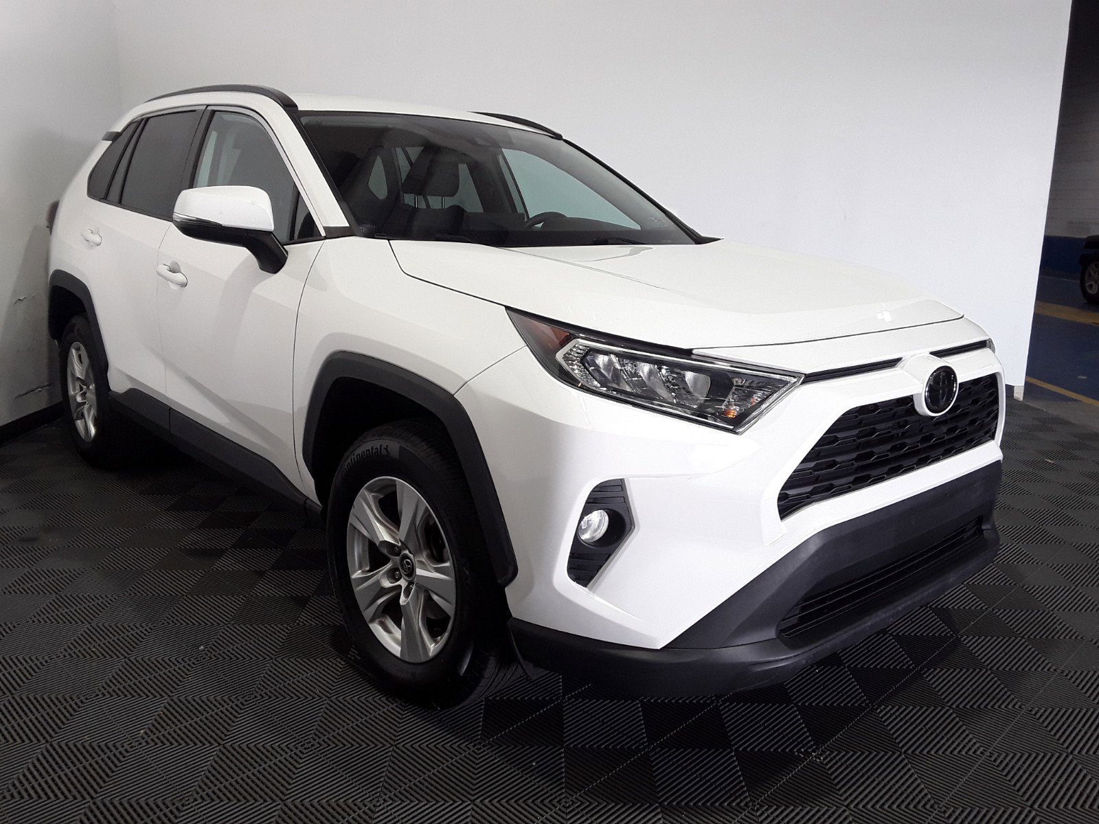 2021 Toyota RAV4 XLE AWD