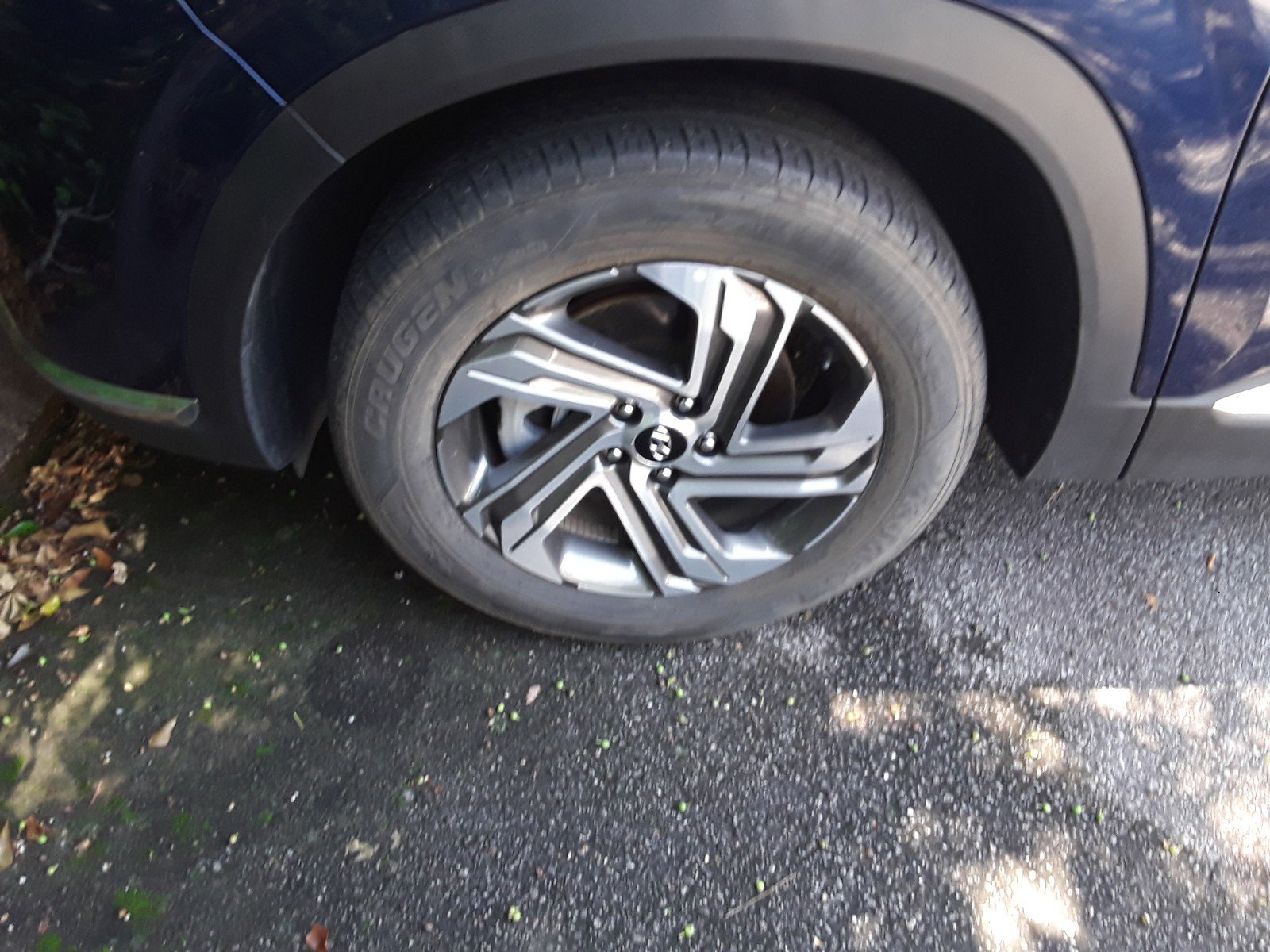 Image 10 of Used 2023 Hyundai Santa Fe SEL FWD