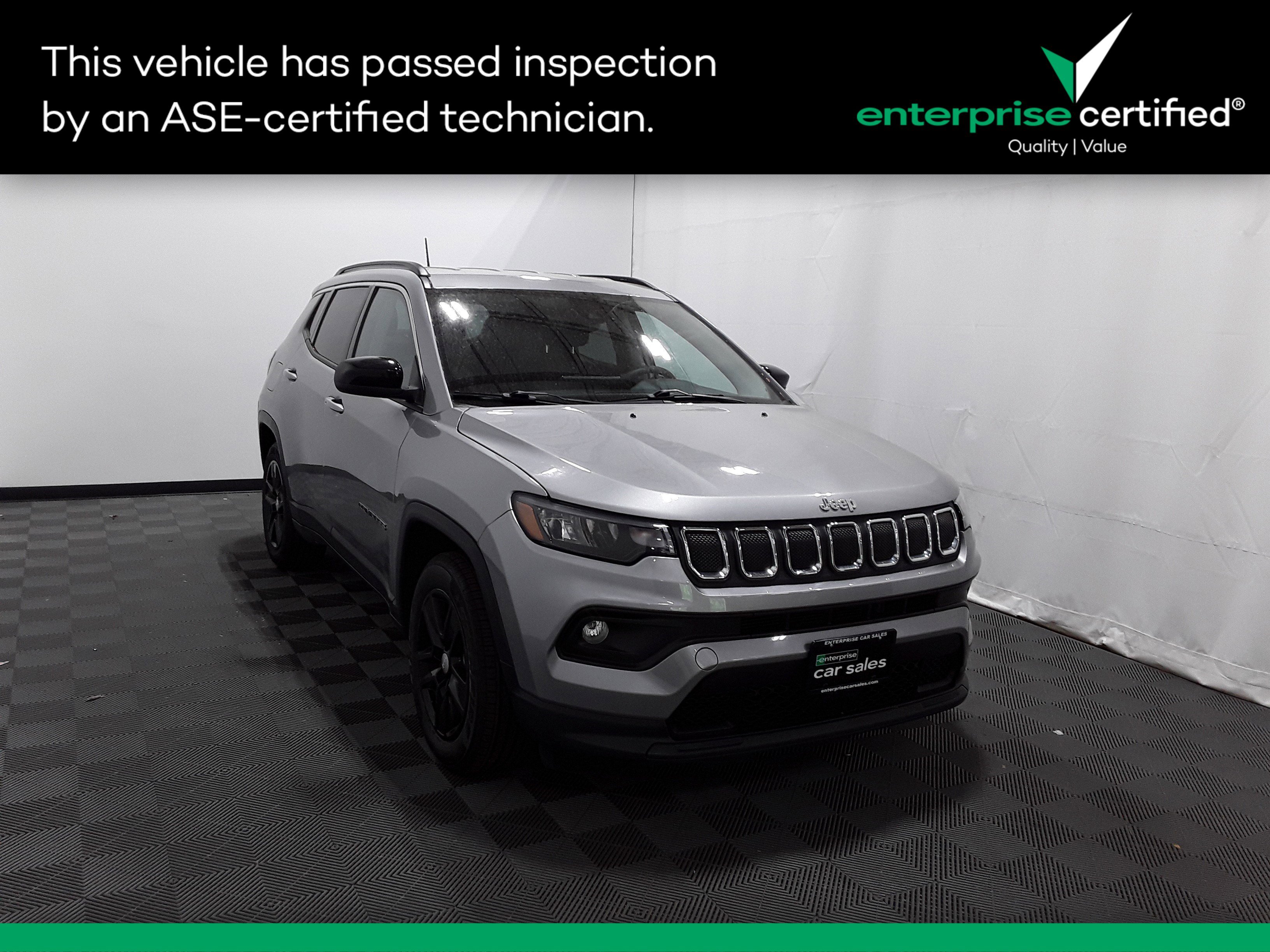 2022 Jeep Compass Latitude FWD