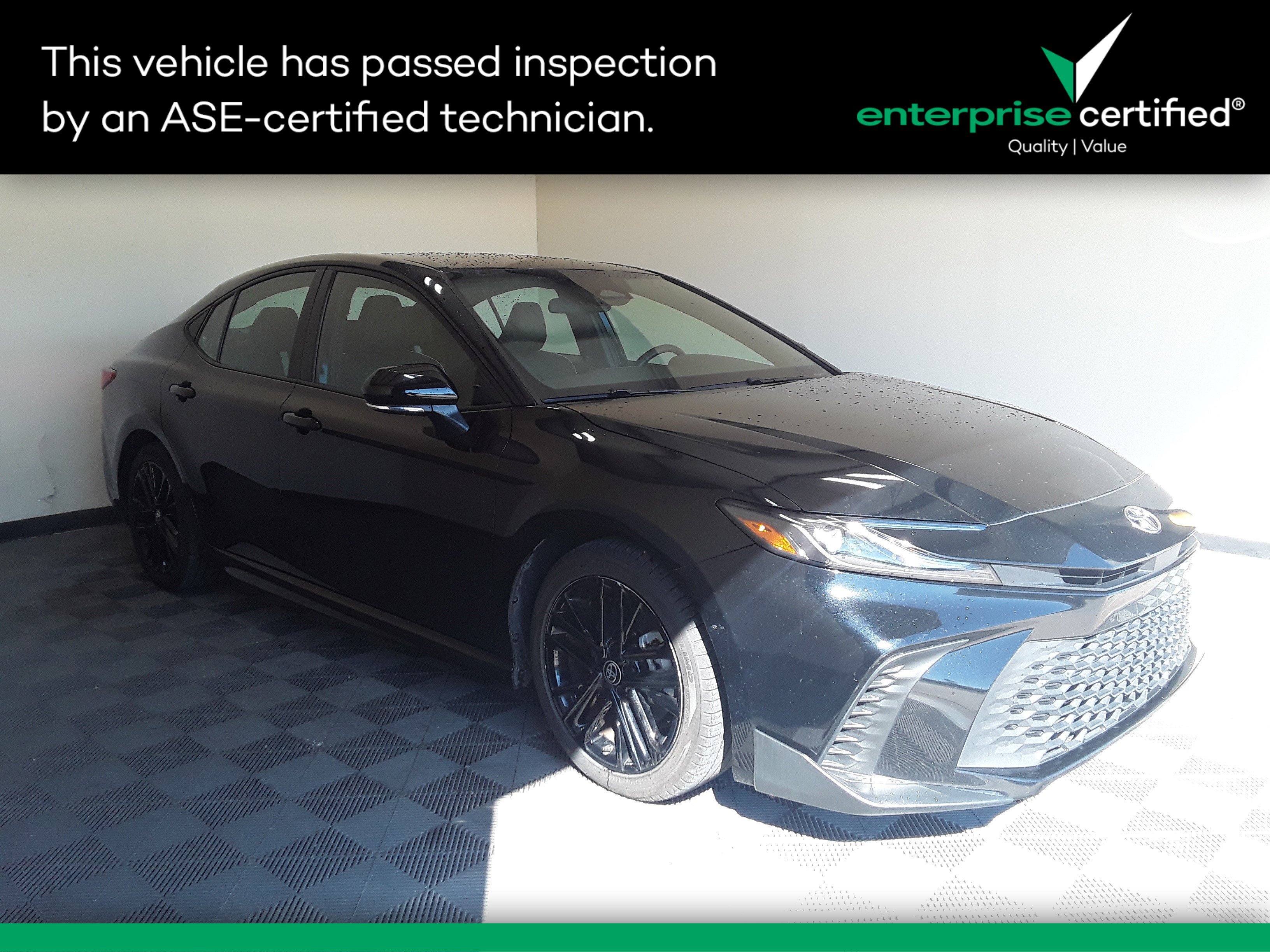 Used 2025 Toyota Camry SE