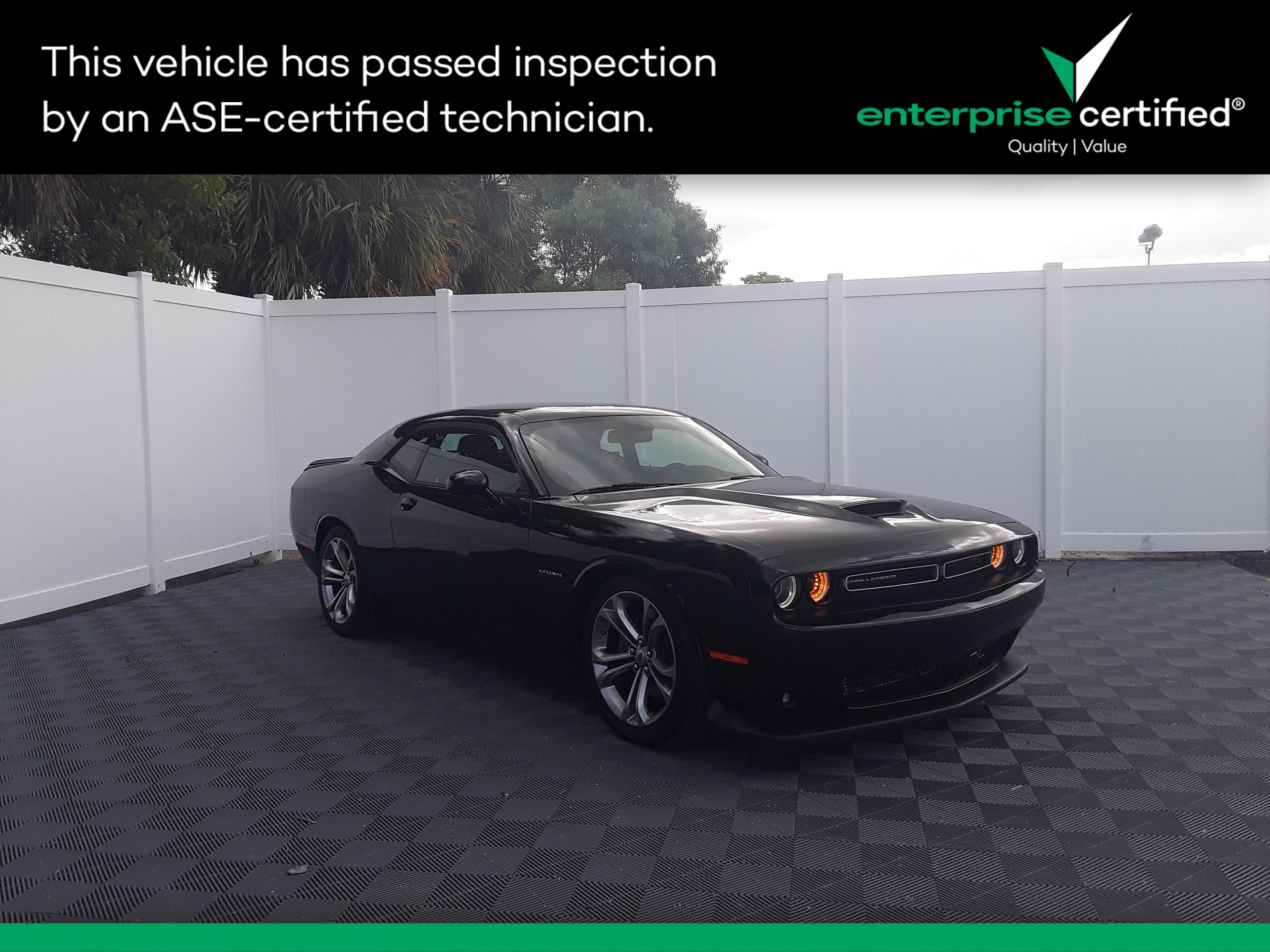 2022 Dodge Challenger R/T RWD