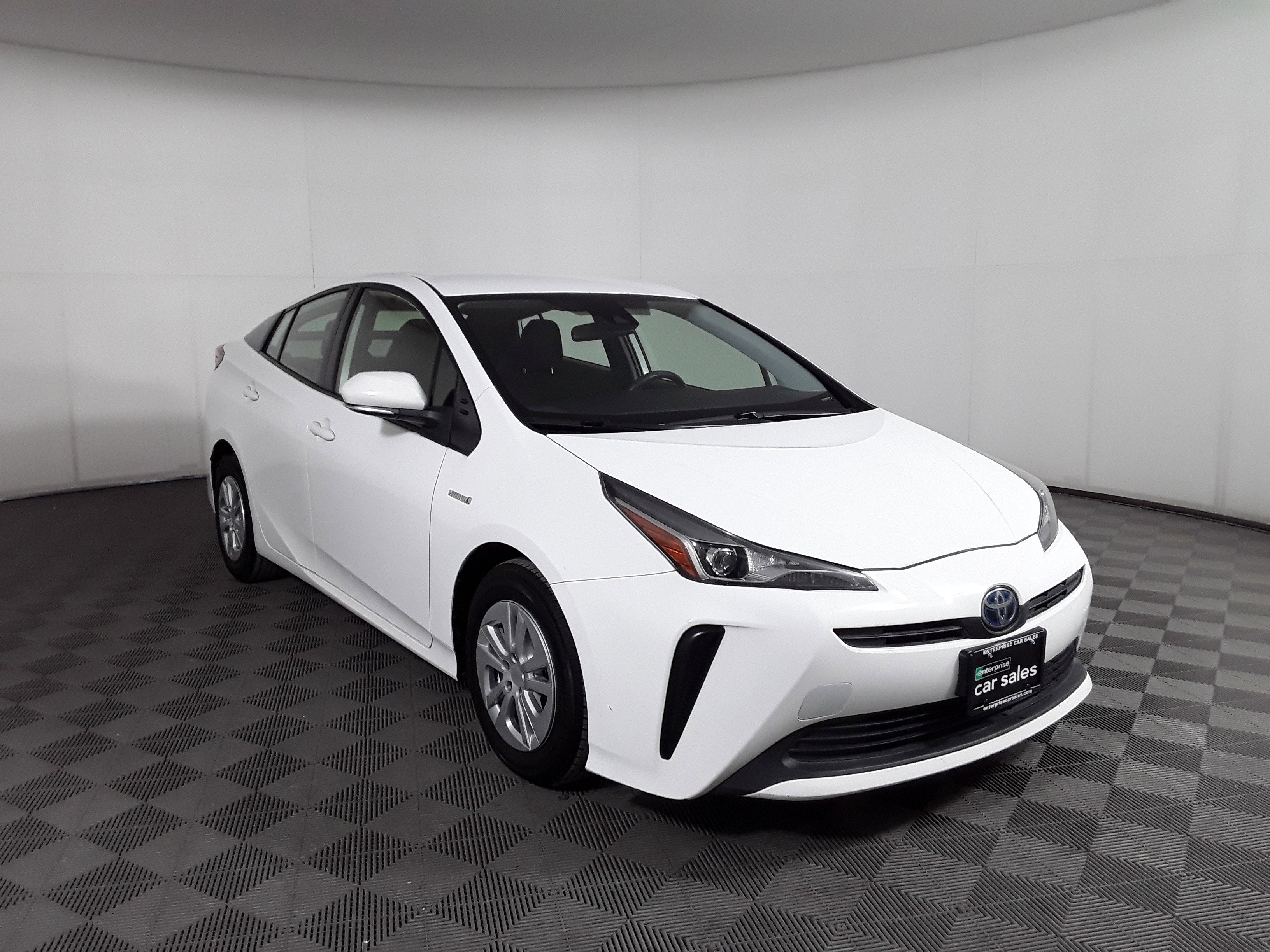 2021 Toyota Prius L Eco