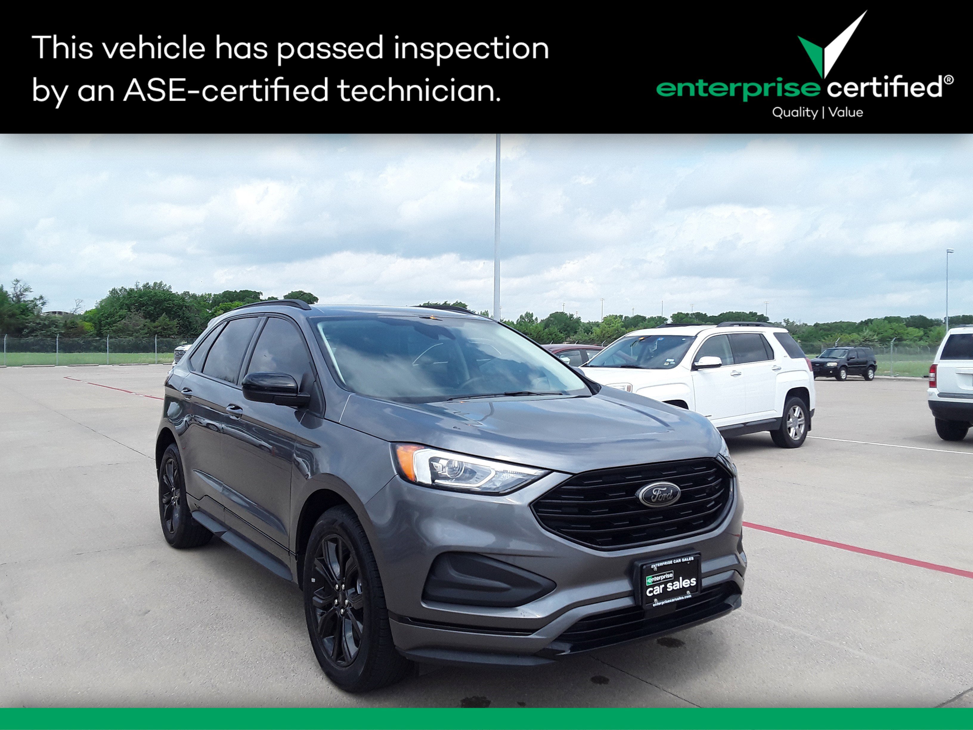 2022 Ford Edge SE AWD