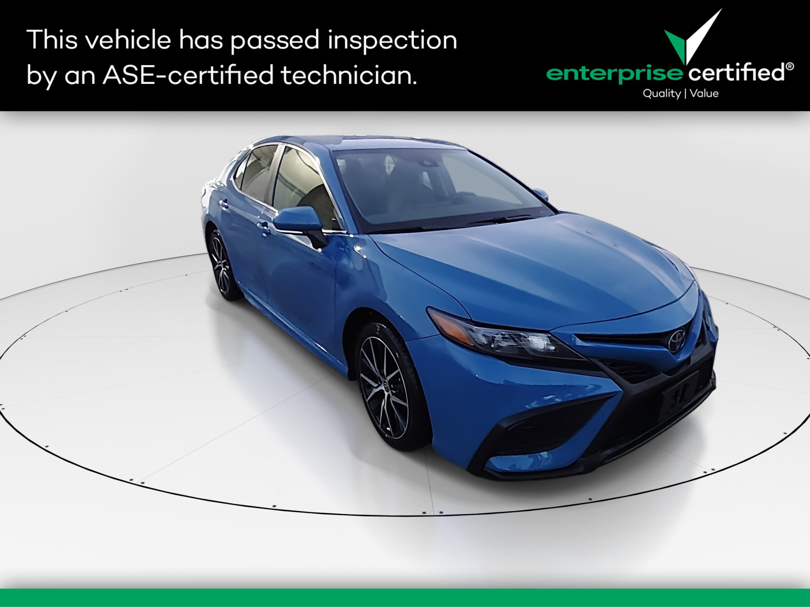 Used 2023 Toyota Camry SE Auto