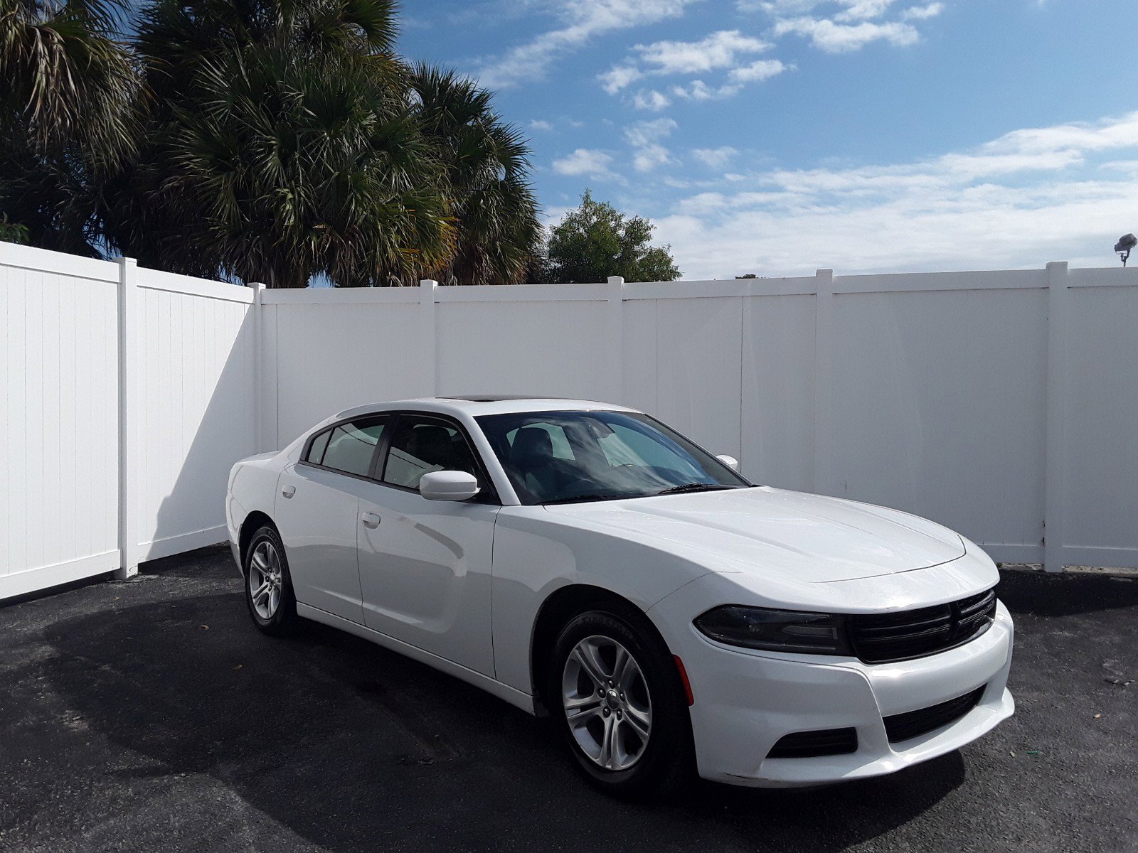 2021 Dodge Charger SXT RWD