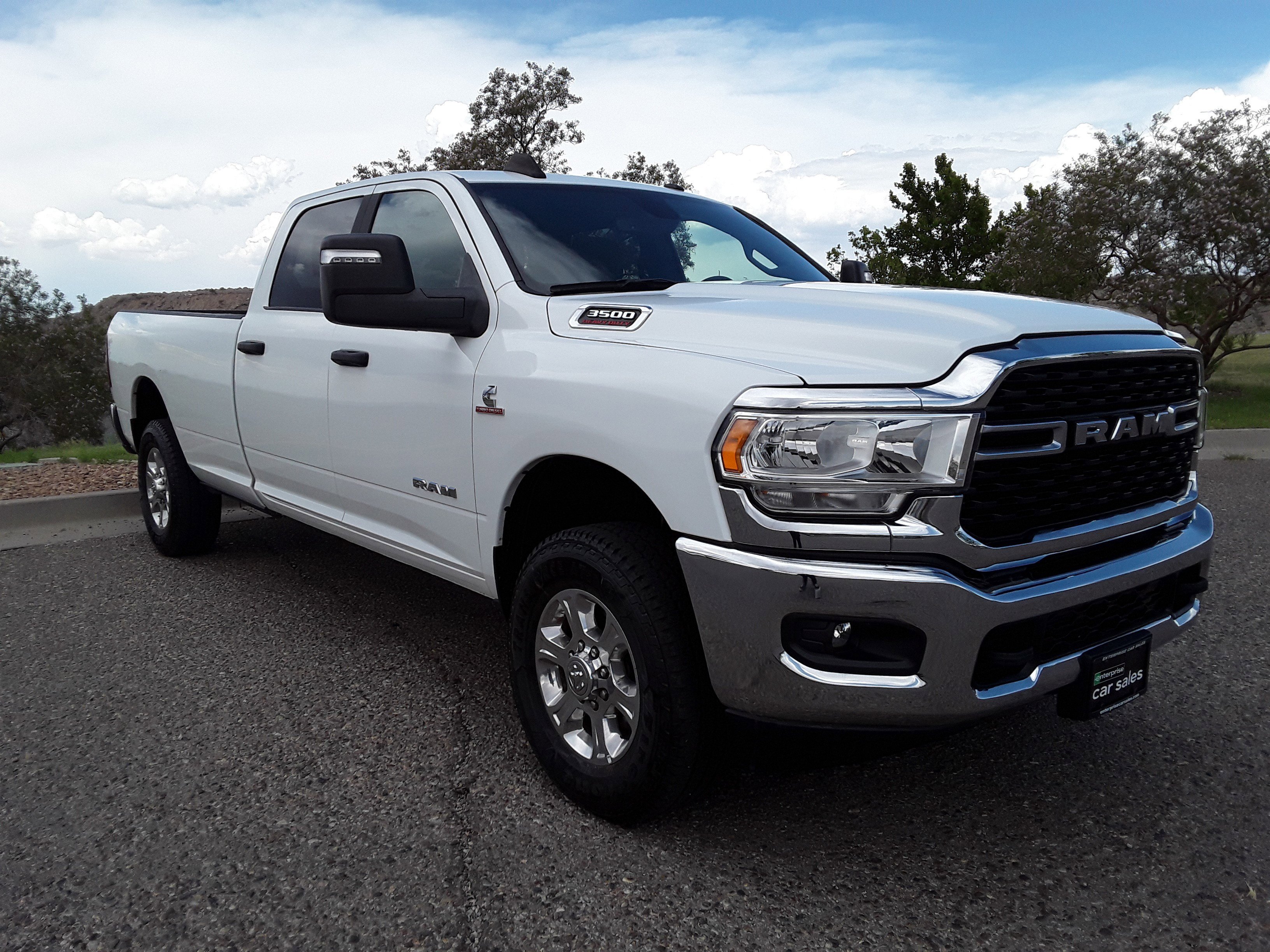 2023 Ram 3500 Big Horn 4x4 Crew Cab 8' Box