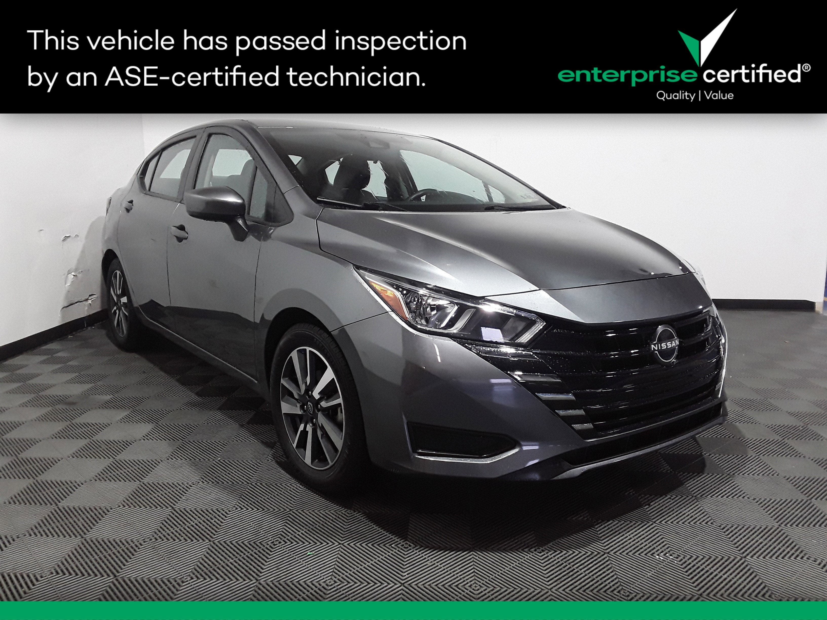 Used 2023 Nissan Versa SV CVT