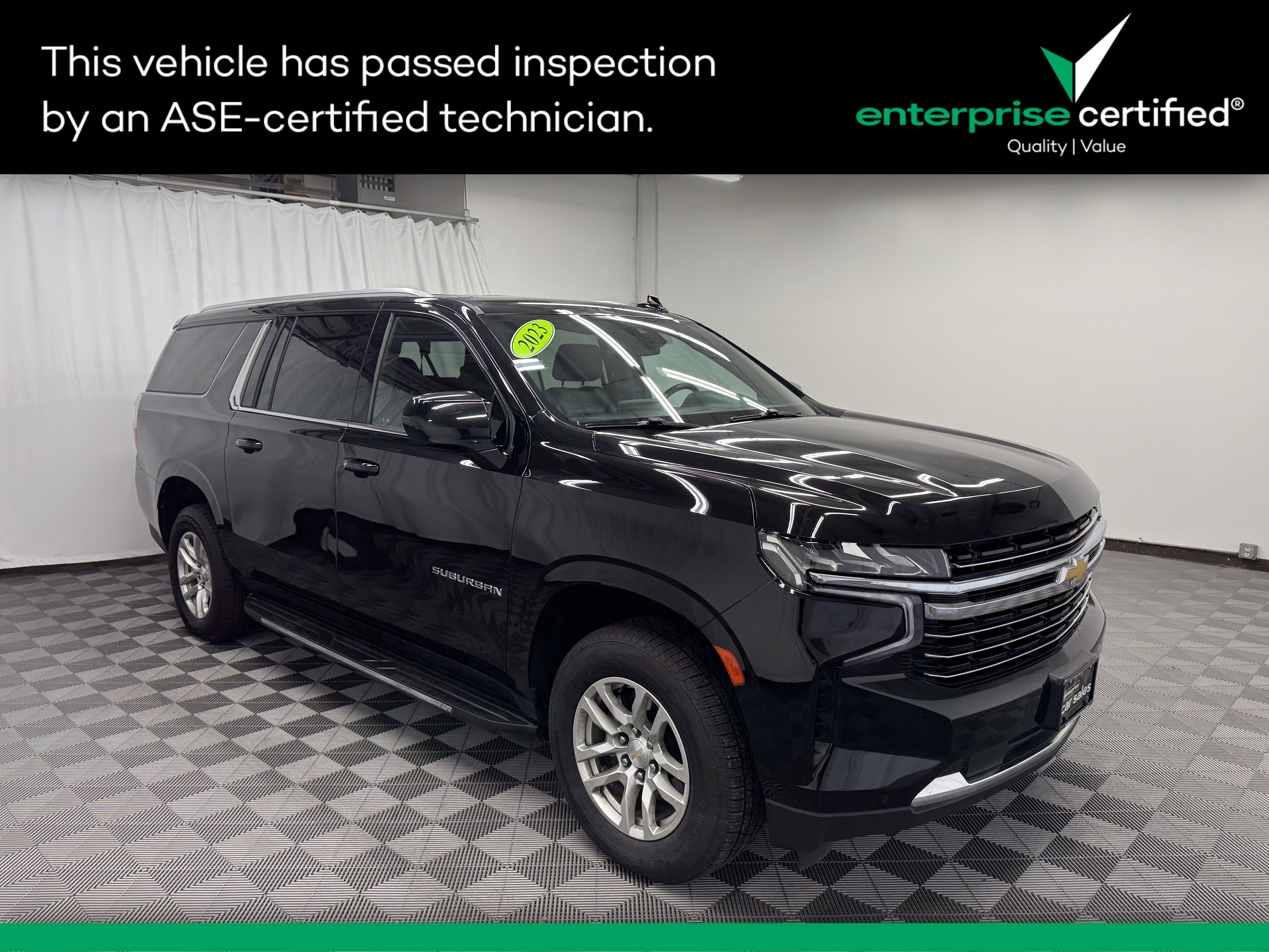 Used 2023 Chevrolet Suburban 2WD 4dr LT