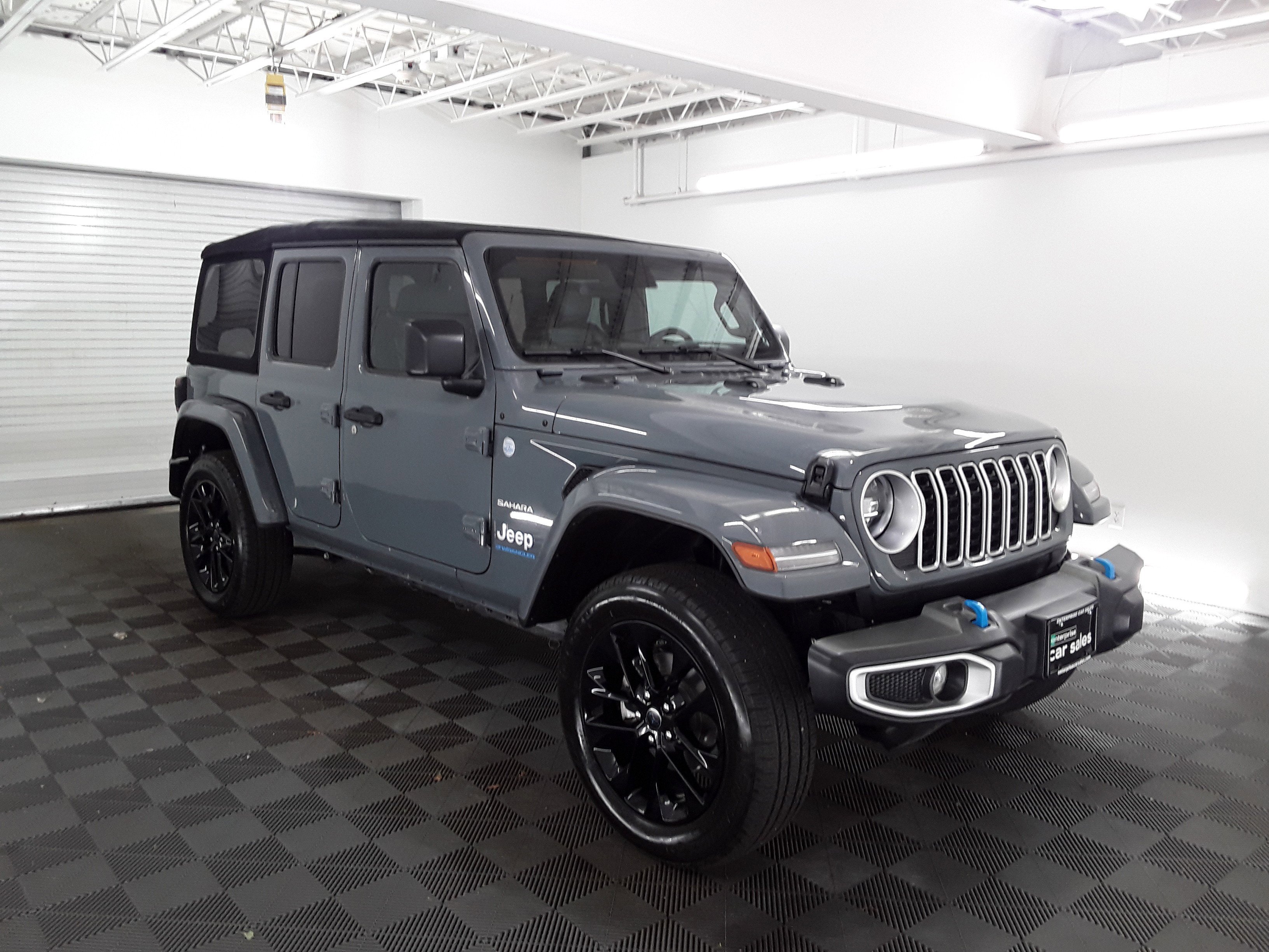 2024 Jeep Wrangler 4xe Sahara 4x4