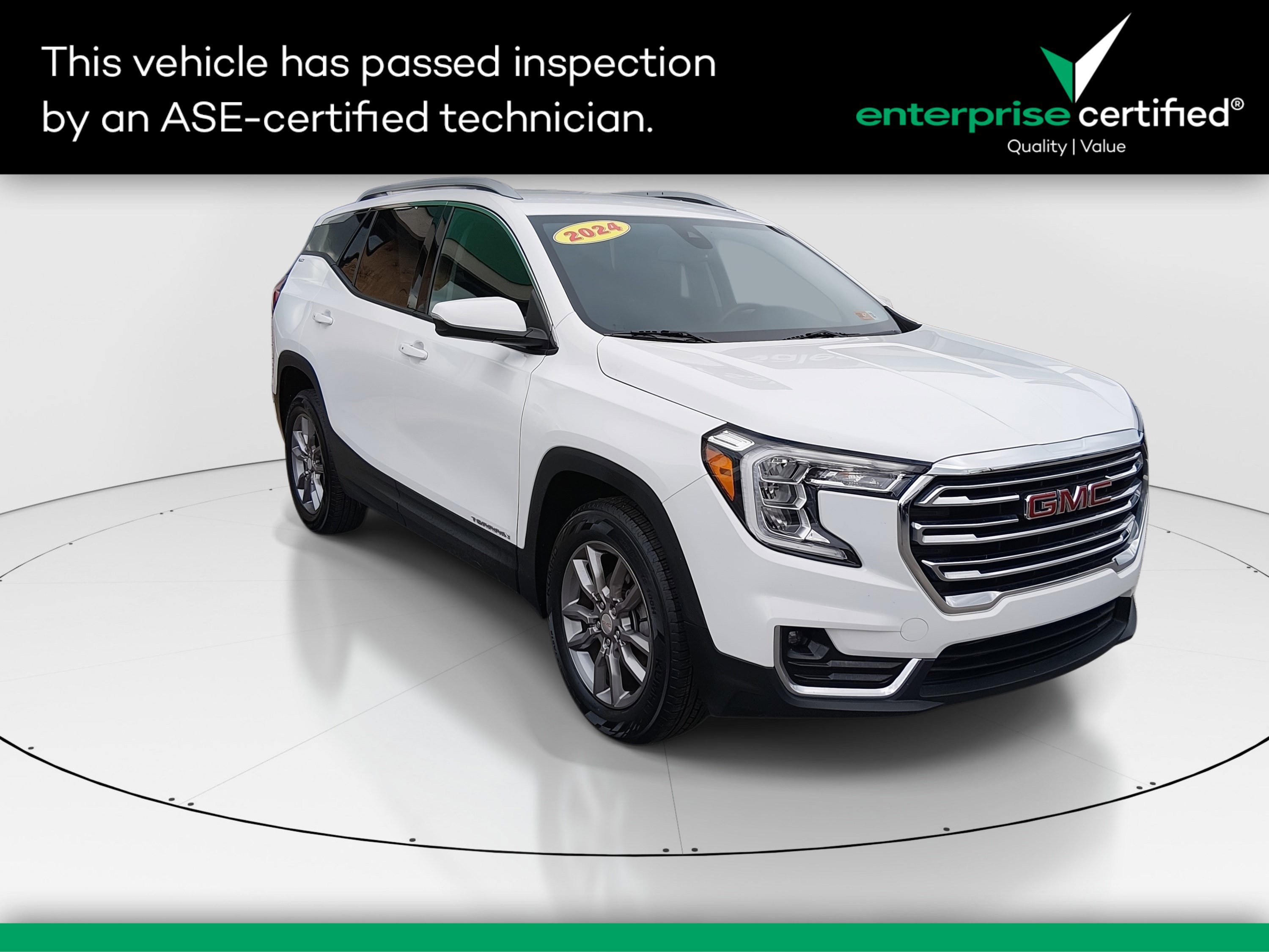 2024 GMC Terrain SLT's photo