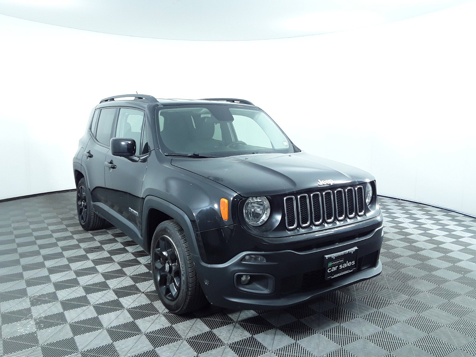 Used 2017 Jeep Renegade Latitude FWD