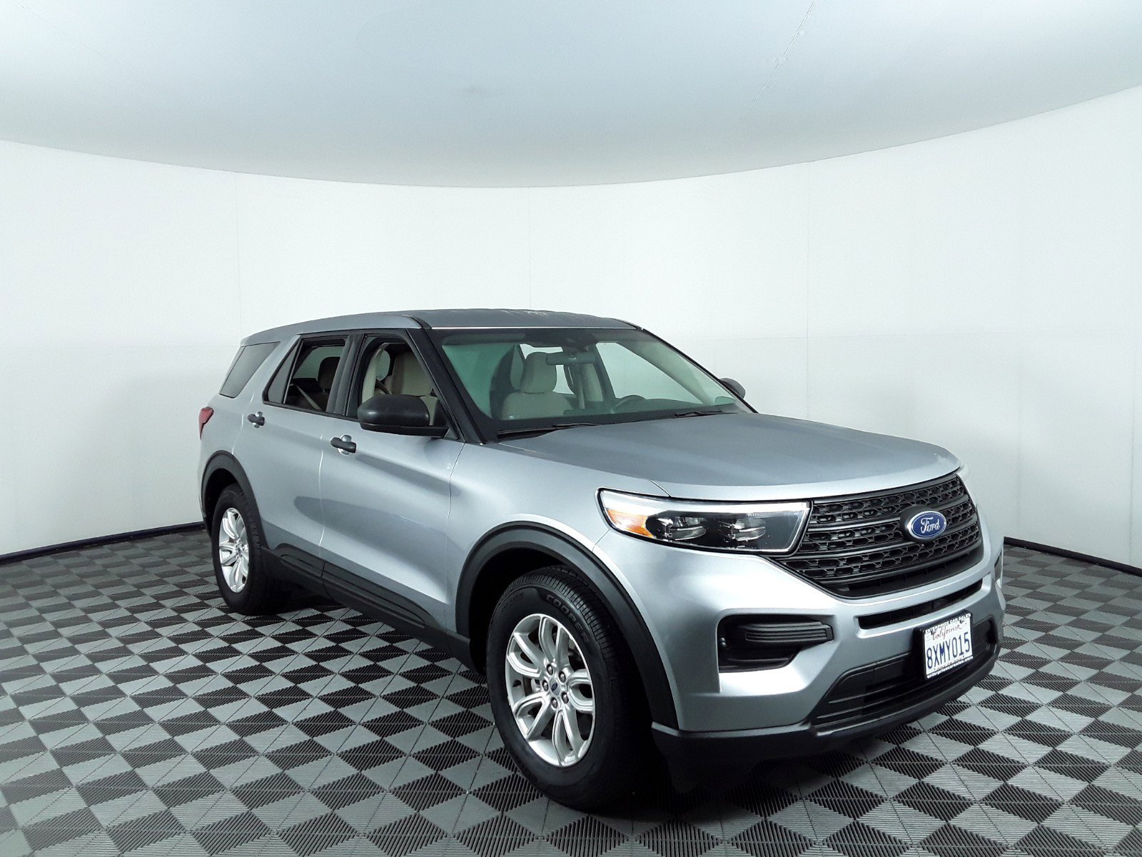 2021 Ford Explorer Base RWD