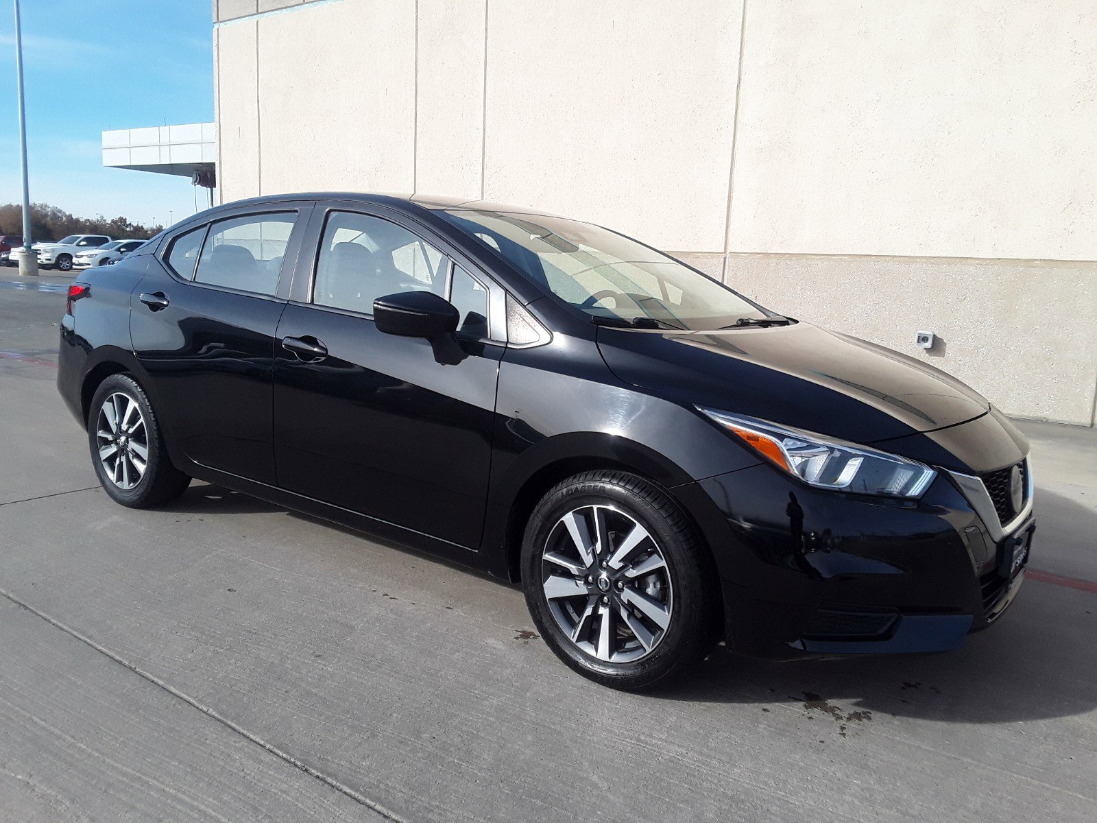 2021 Nissan Versa SV CVT