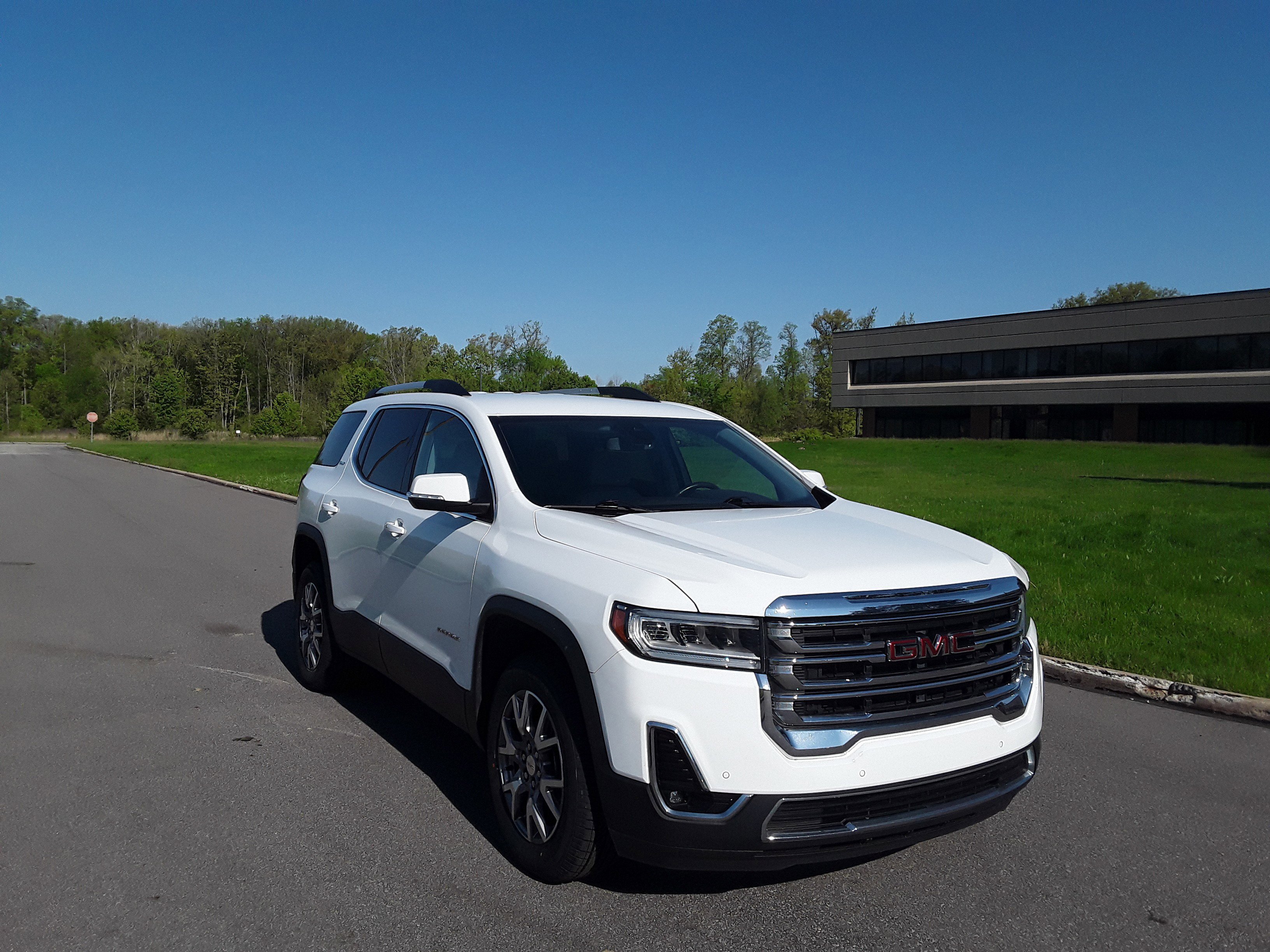 2022 GMC Acadia AWD 4dr SLT