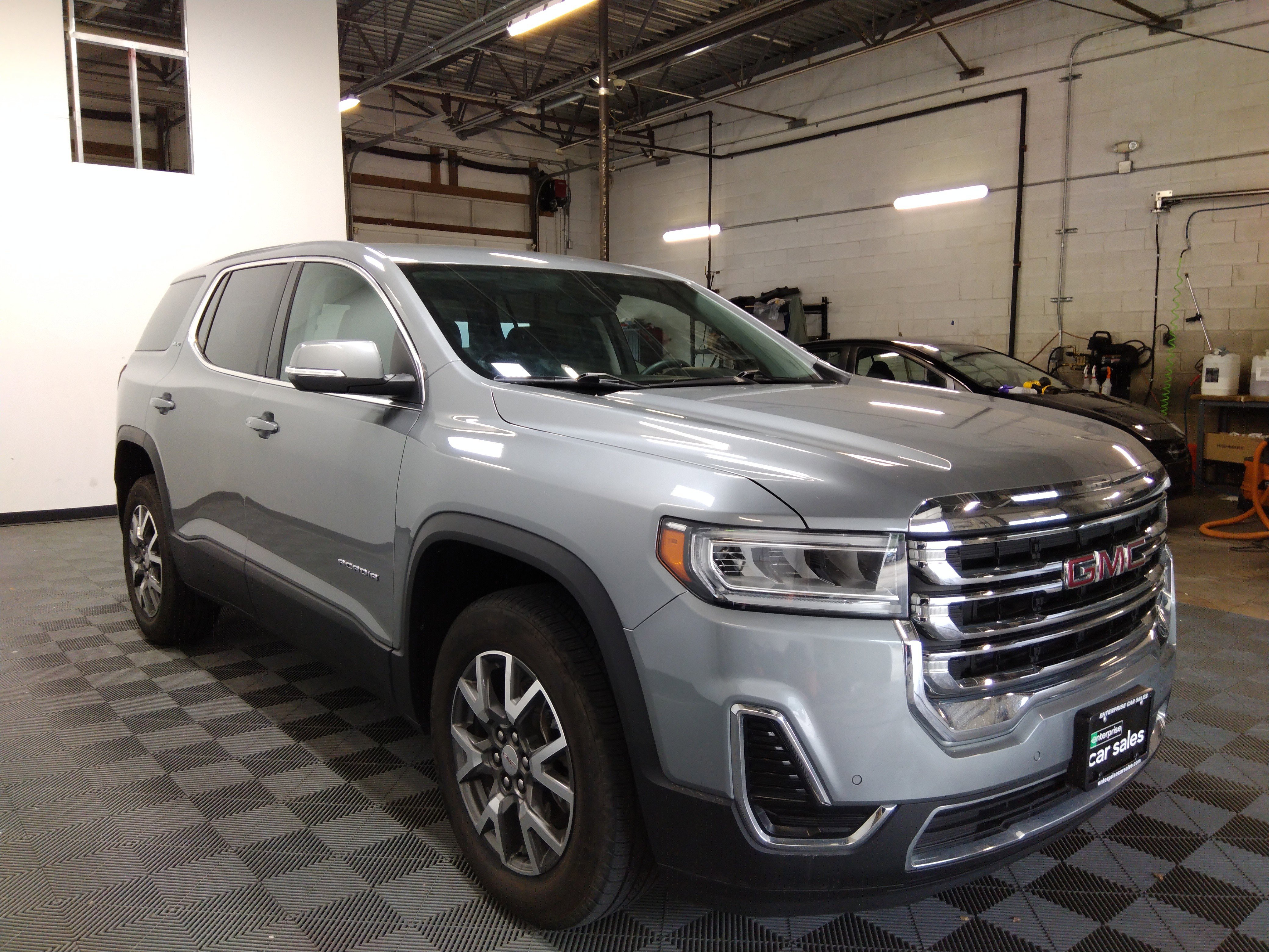 2023 GMC Acadia AWD 4dr SLE