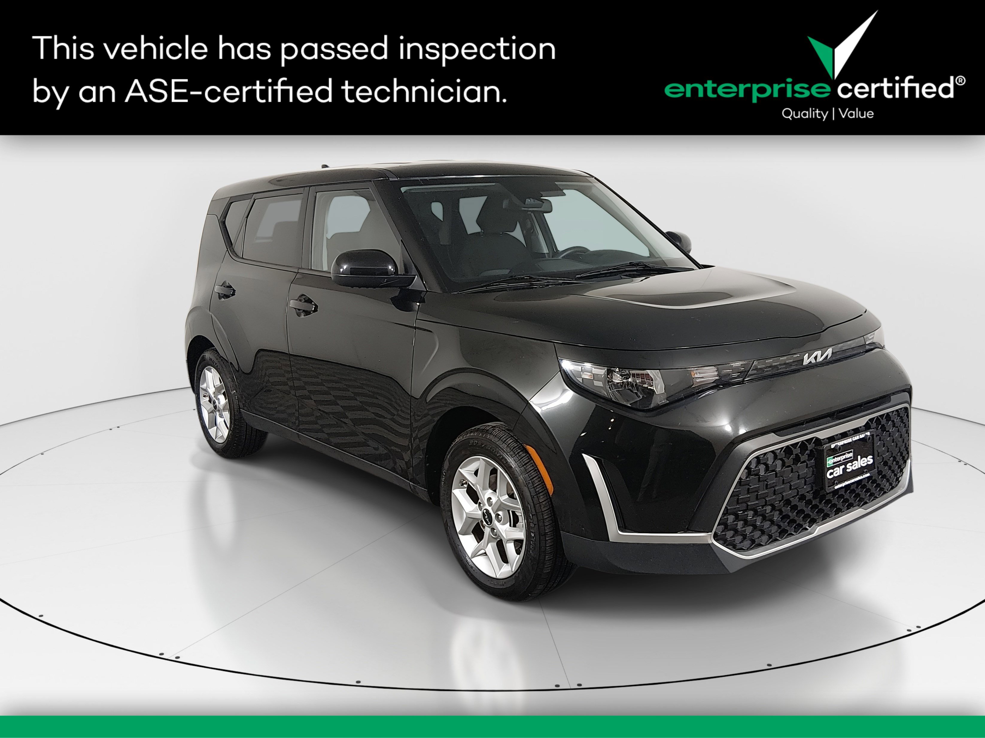 2024 Kia Soul LX's photo