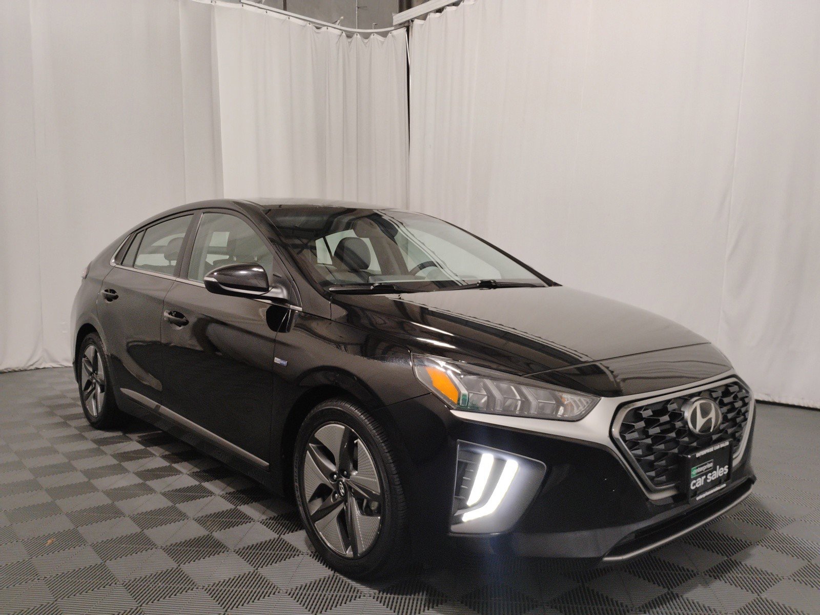 Used 2020 Hyundai Ioniq Hybrid SEL Hatchback