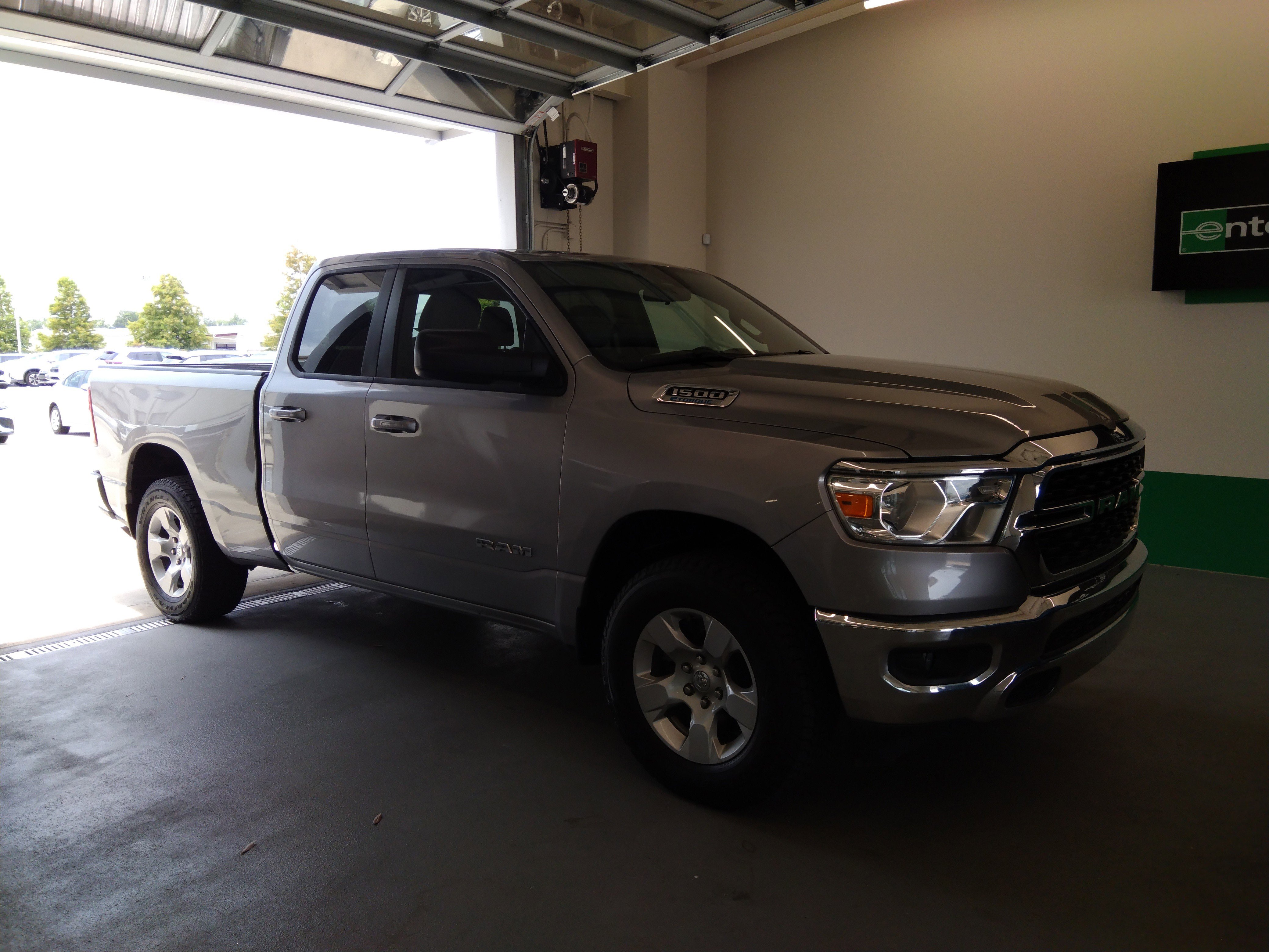 2022 Ram 1500 Big Horn 4x4 Quad Cab 6'4
