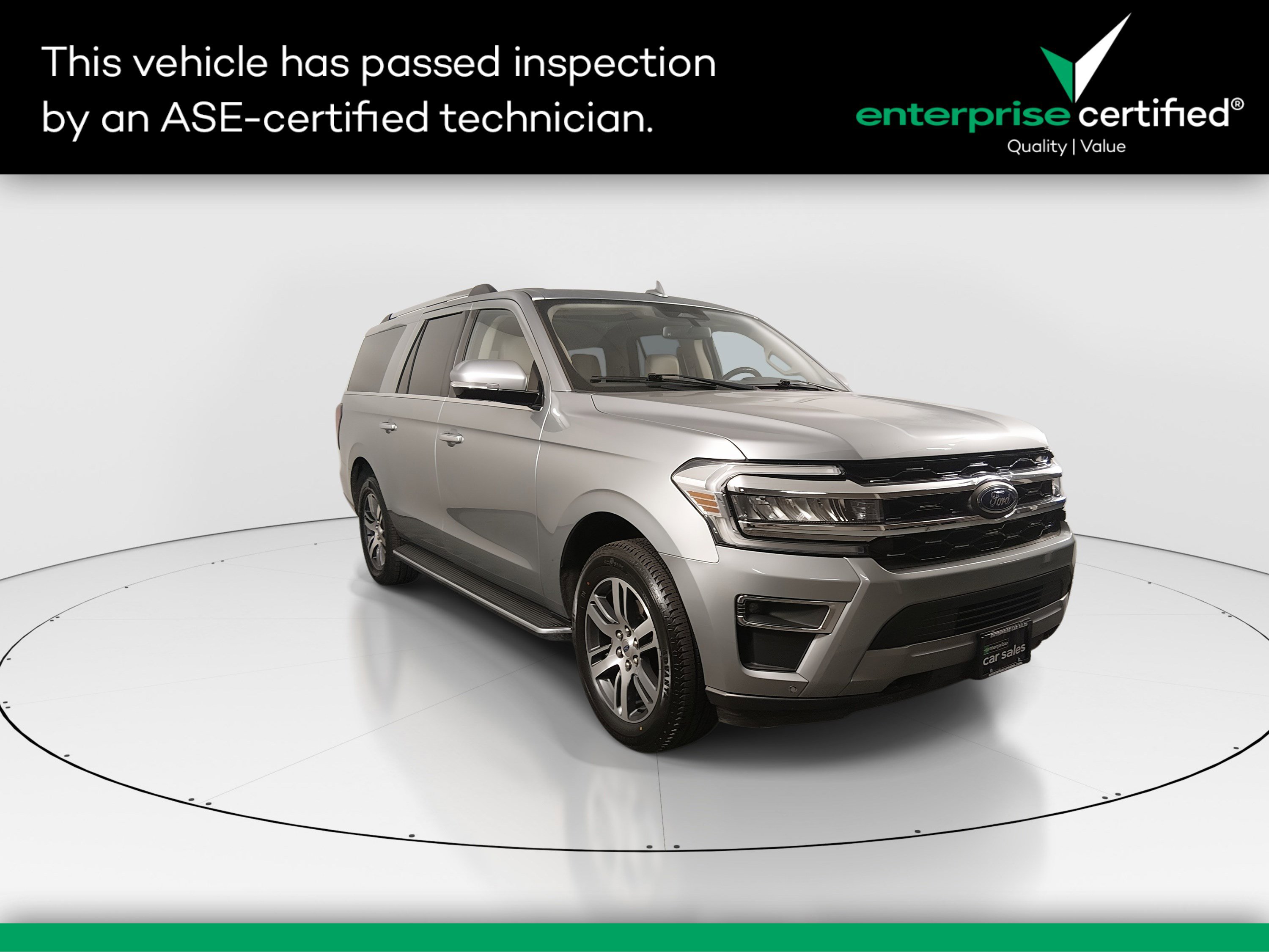 2023 Ford Expedition Limited's photo