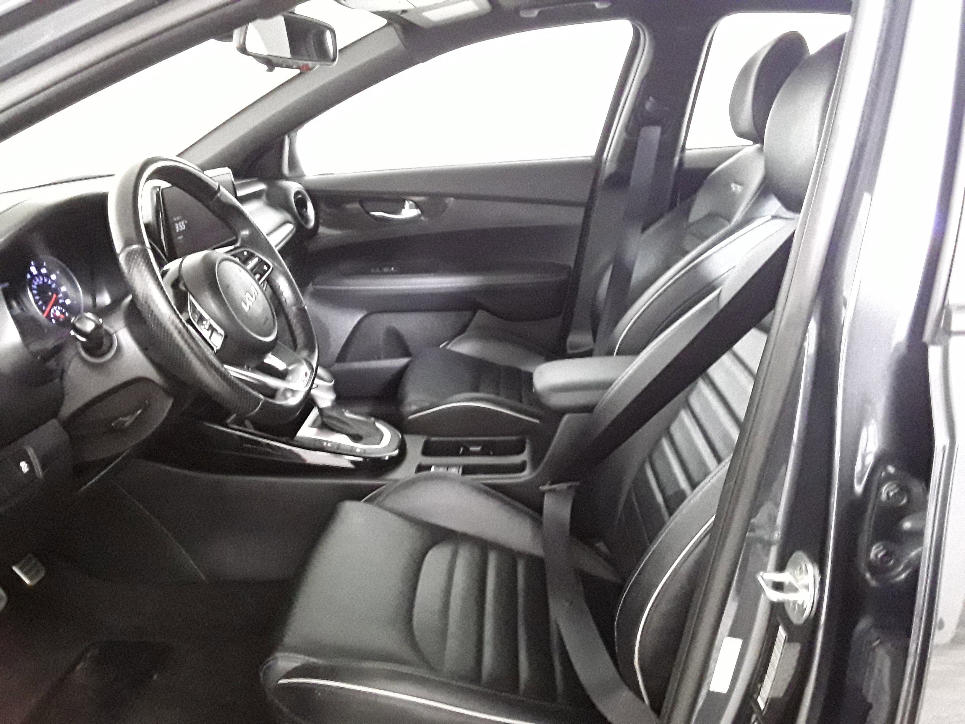 Image 6 of Used 2023 Kia Forte GT-Line IVT