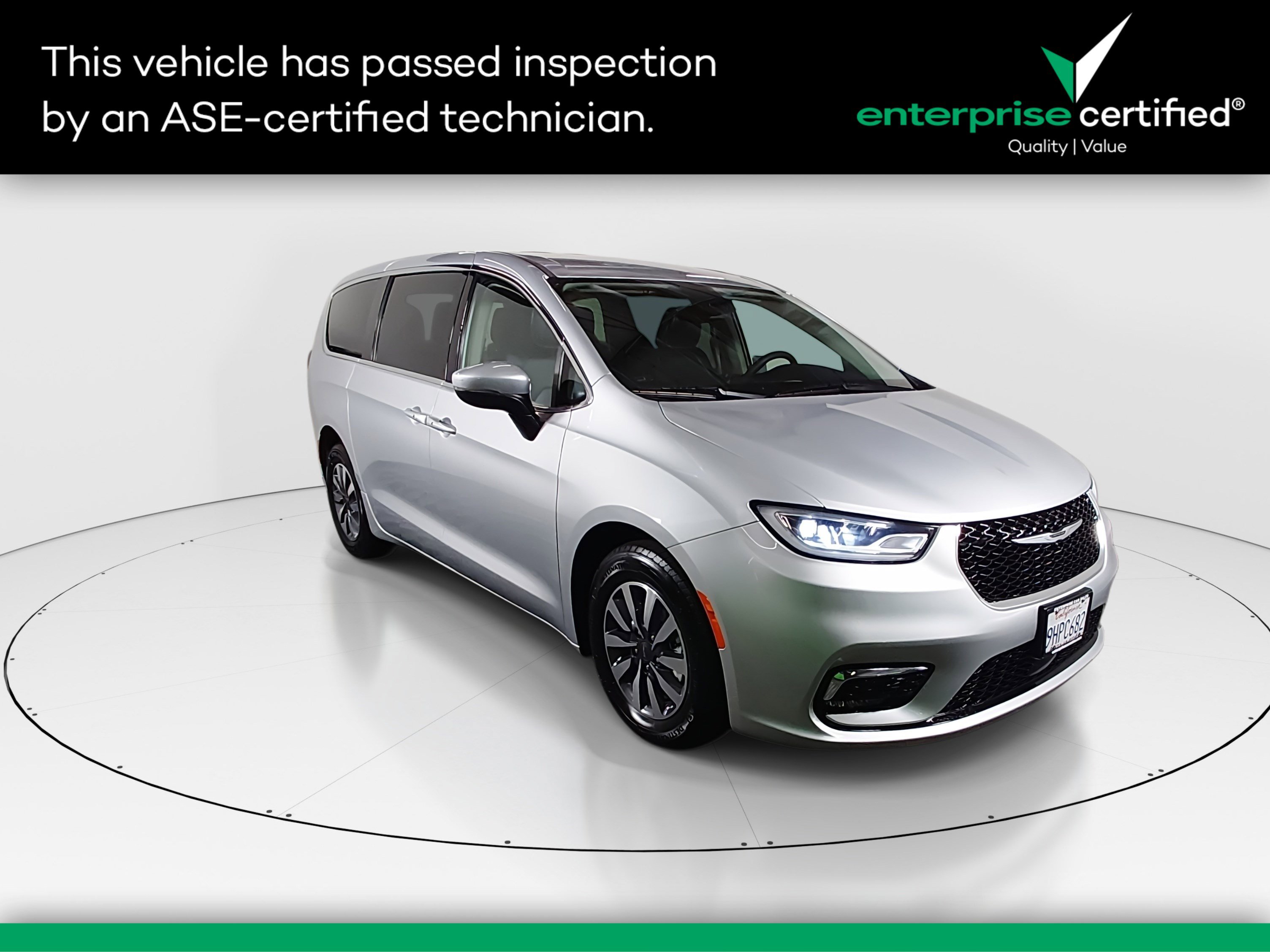 2023 Chrysler Pacifica Hybrid Touring L