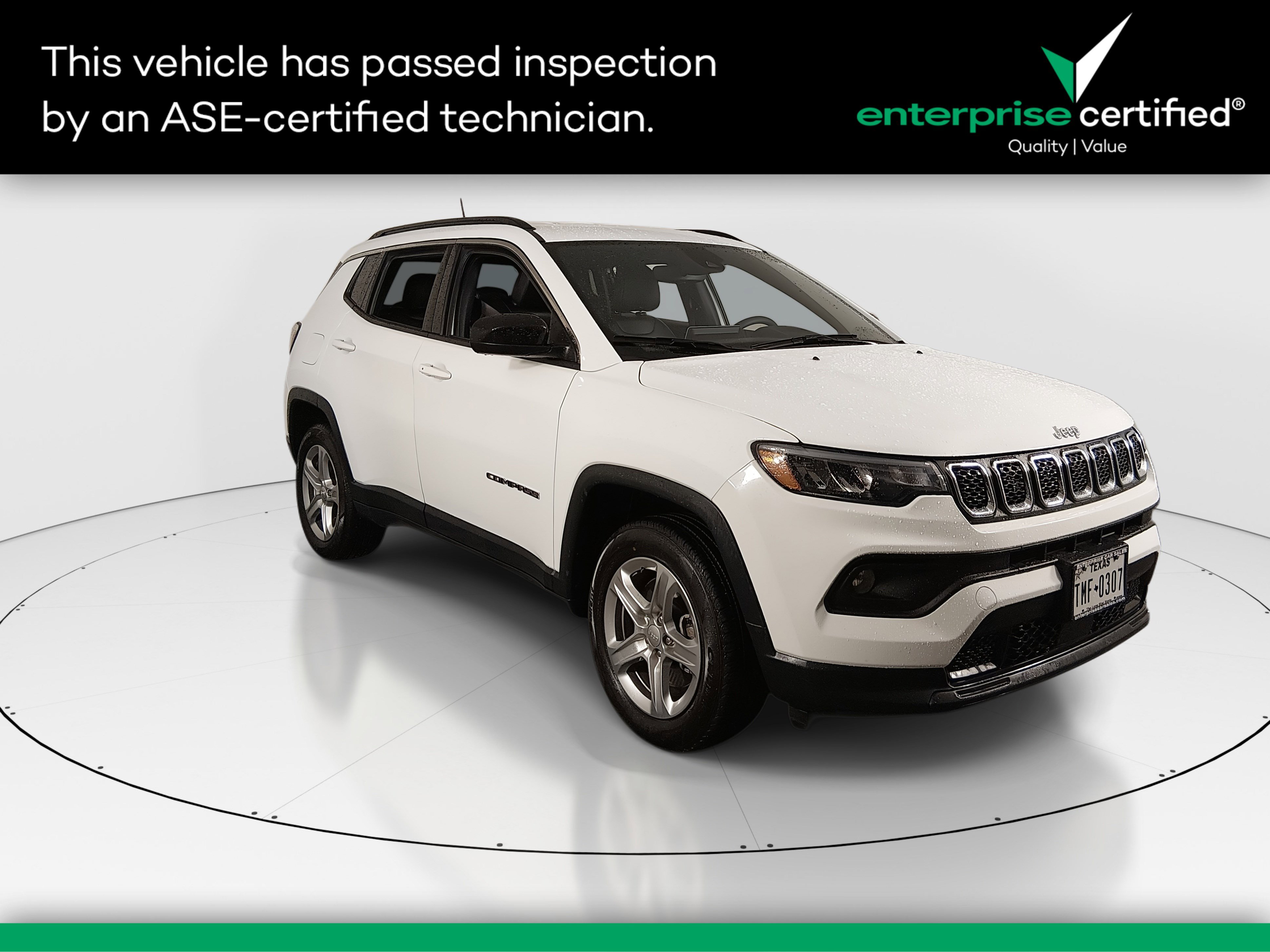 2024 Jeep Compass Latitude's photo