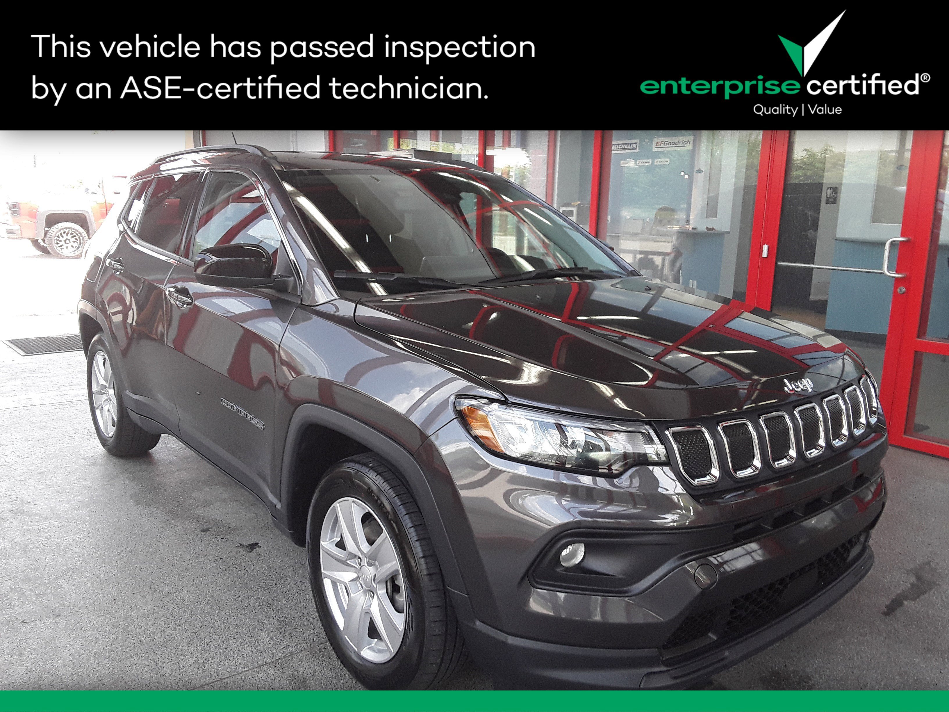 Used 2022 Jeep Compass Latitude FWD