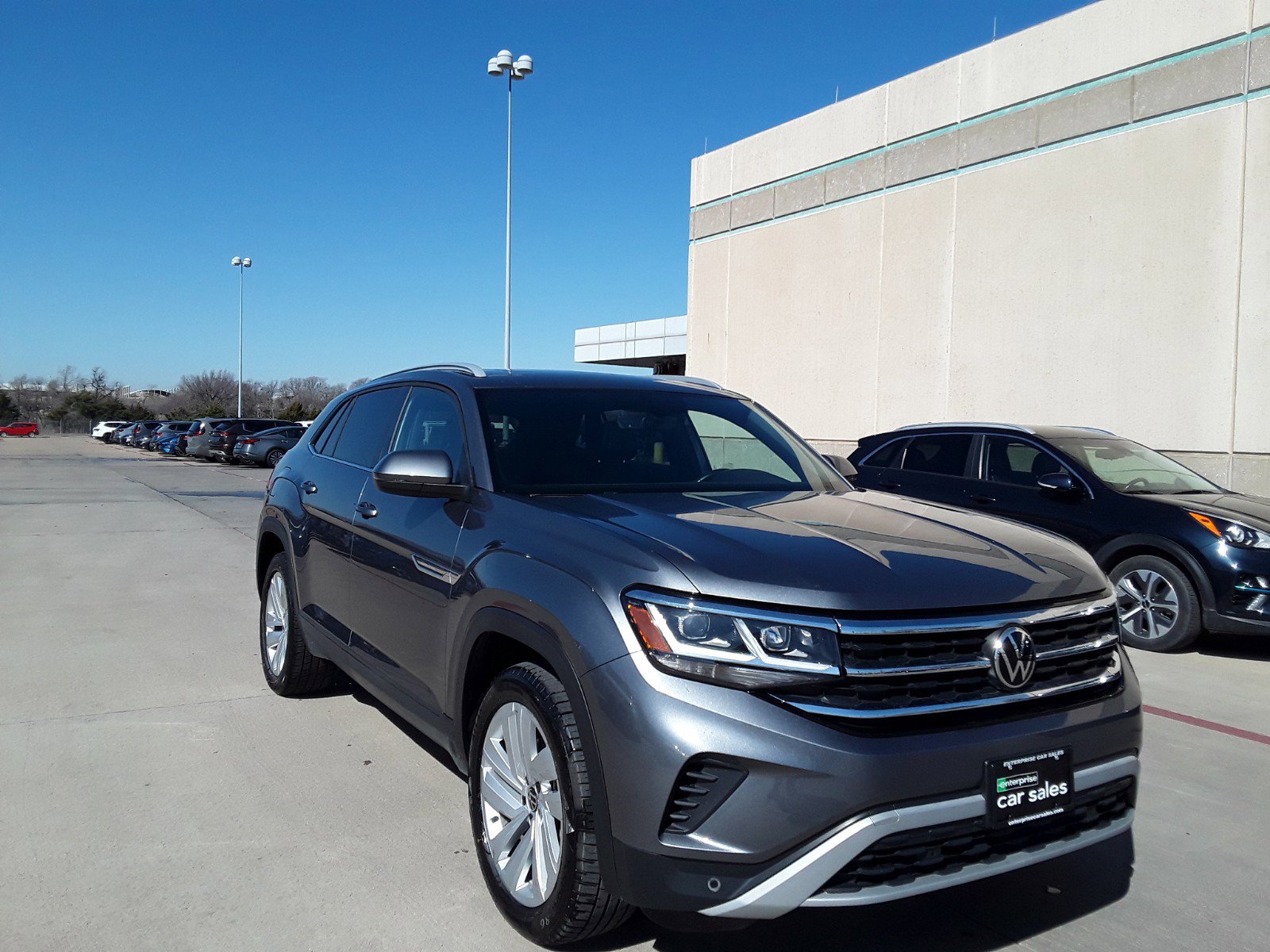 2022 Volkswagen Atlas Cross Sport 3.6L V6 SE w/Technology 4MOTION