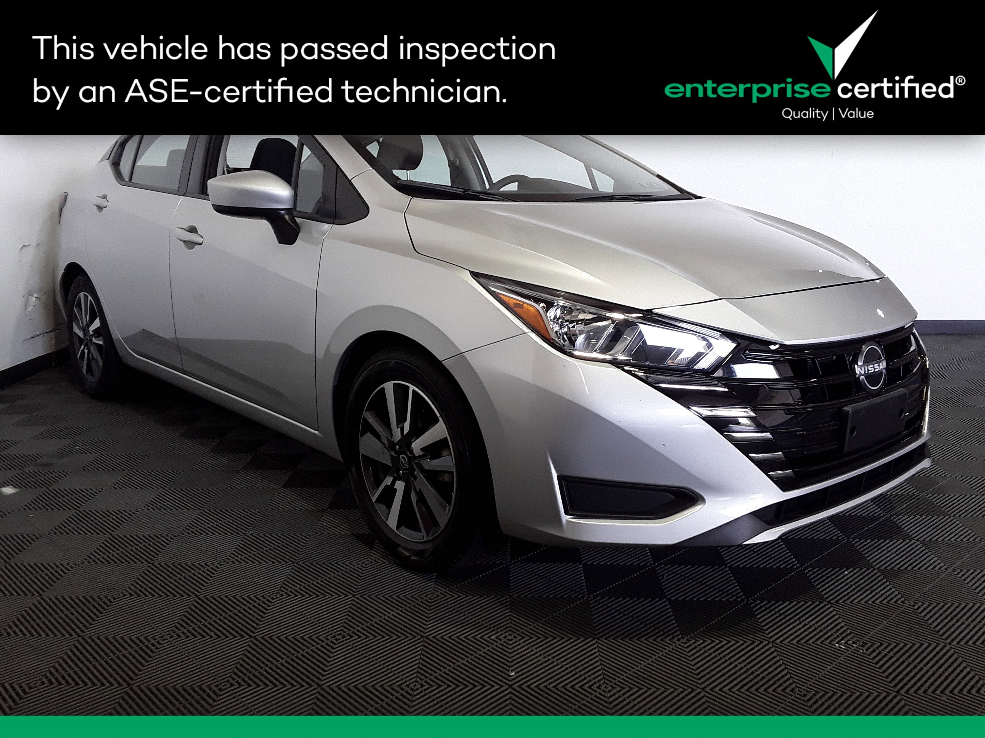 Used 2023 Nissan Versa SV CVT