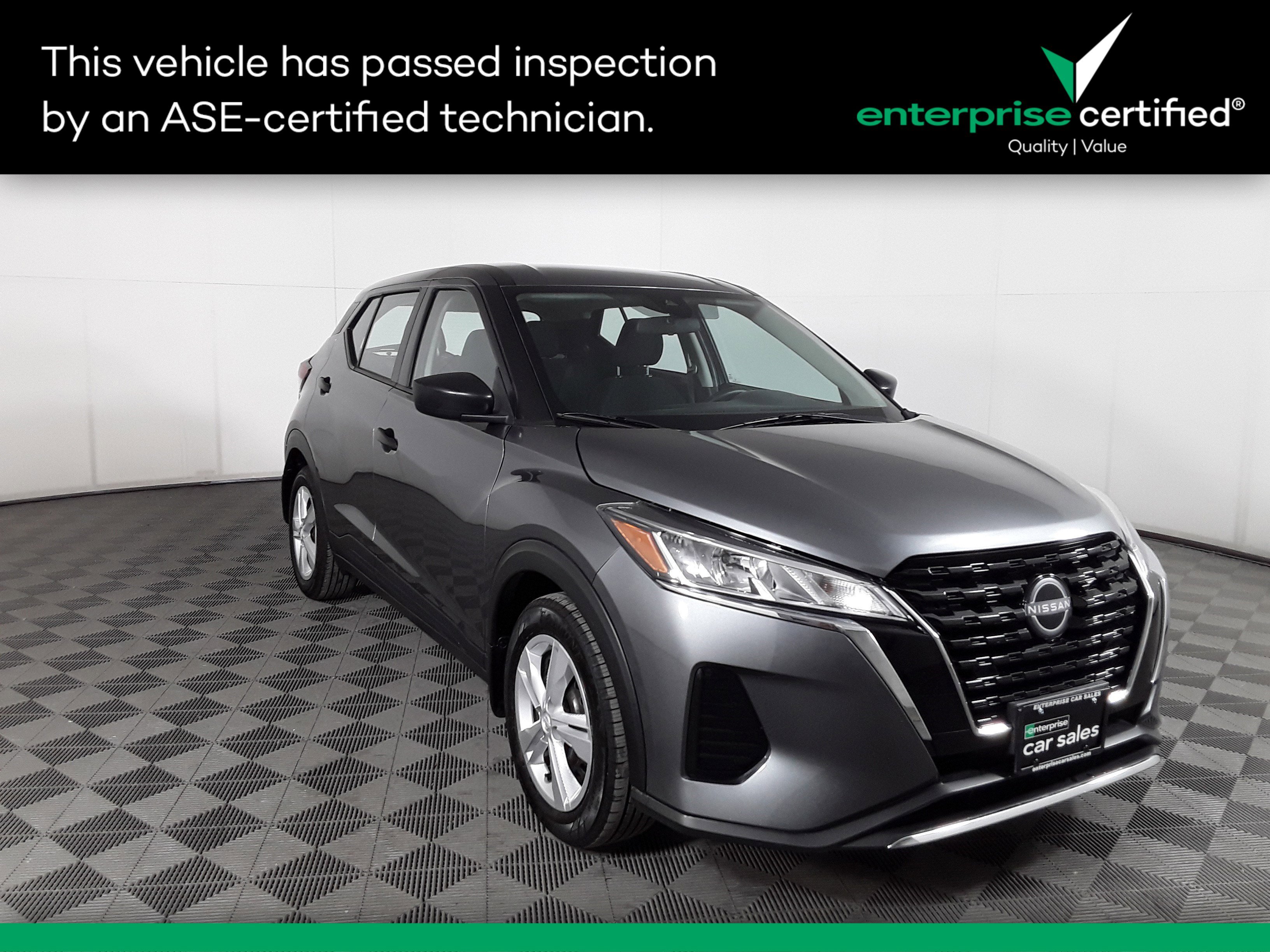 Used 2023 Nissan Kicks S FWD