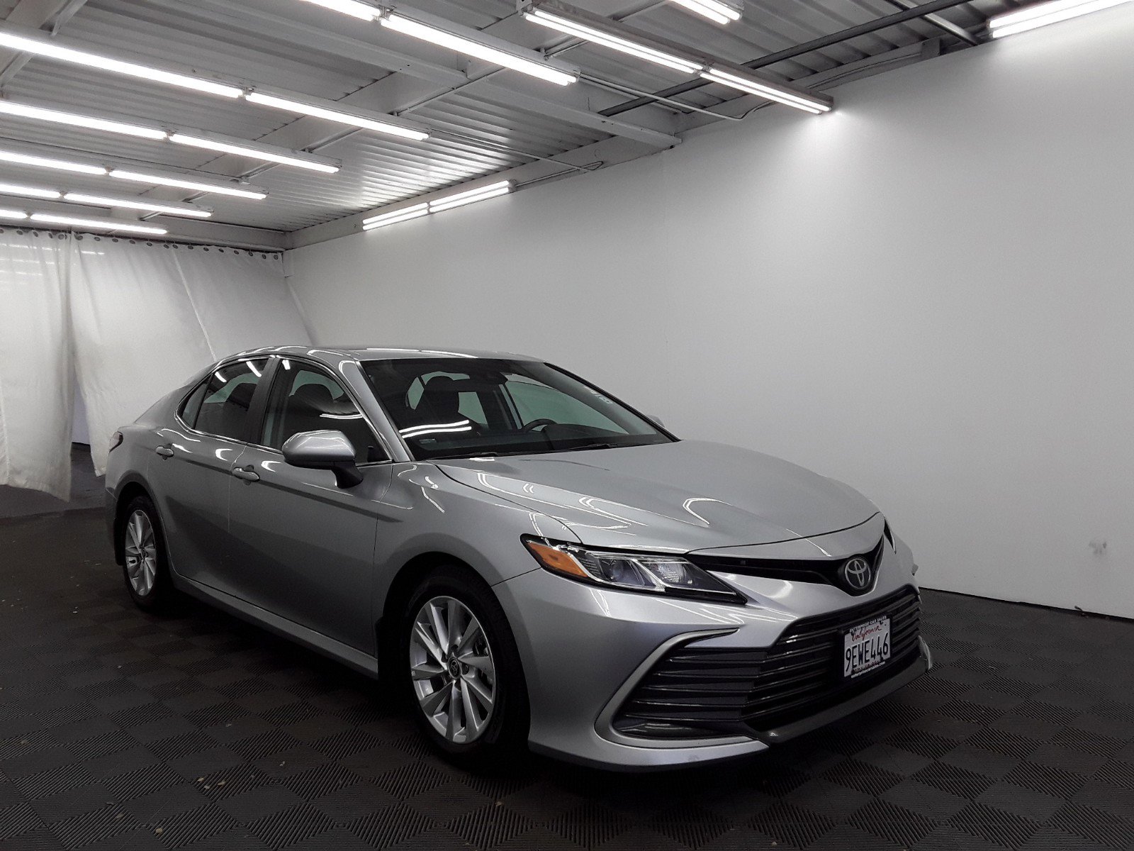 2023 Toyota Camry LE Auto