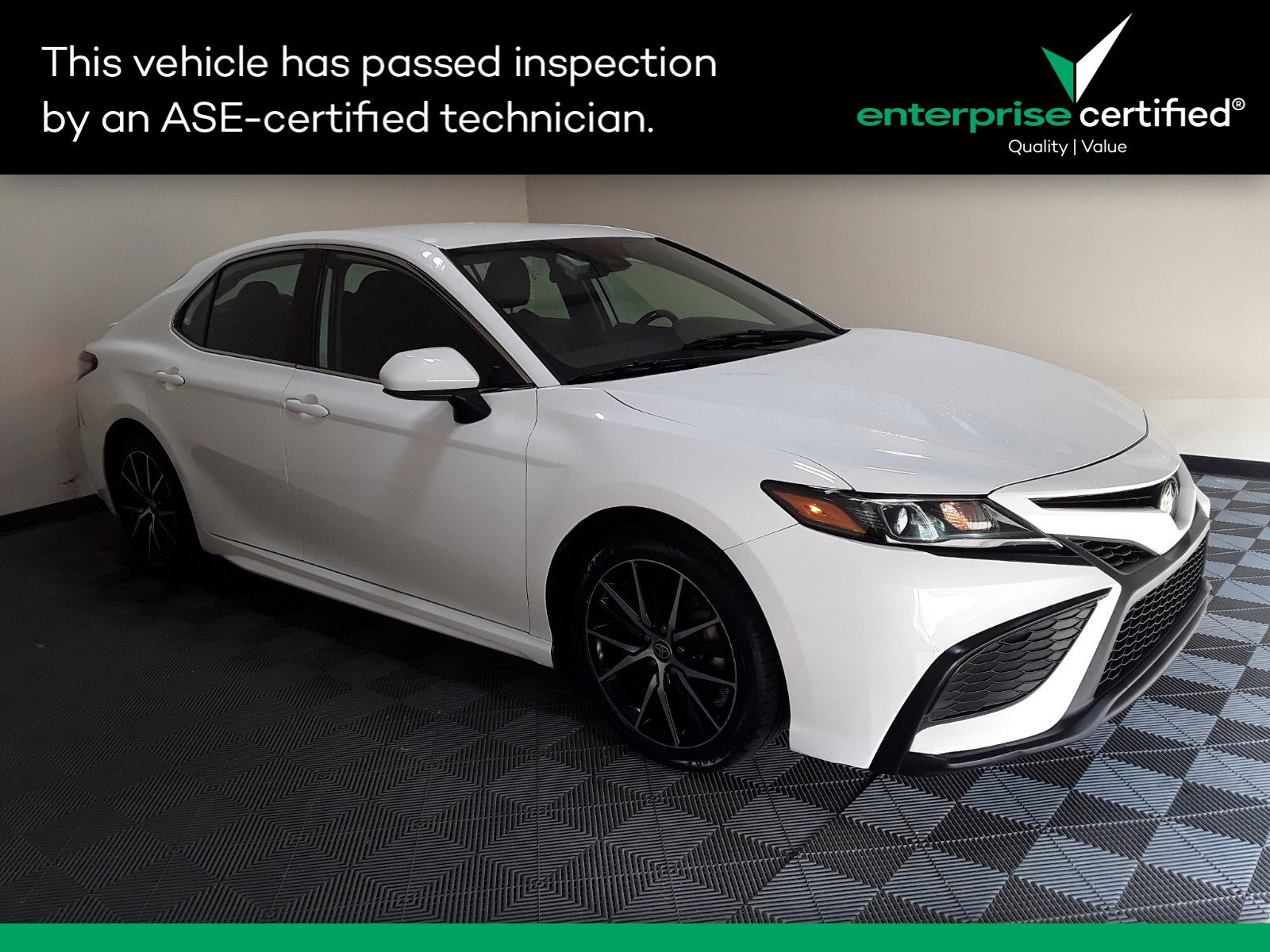 Used 2021 Toyota Camry SE Auto