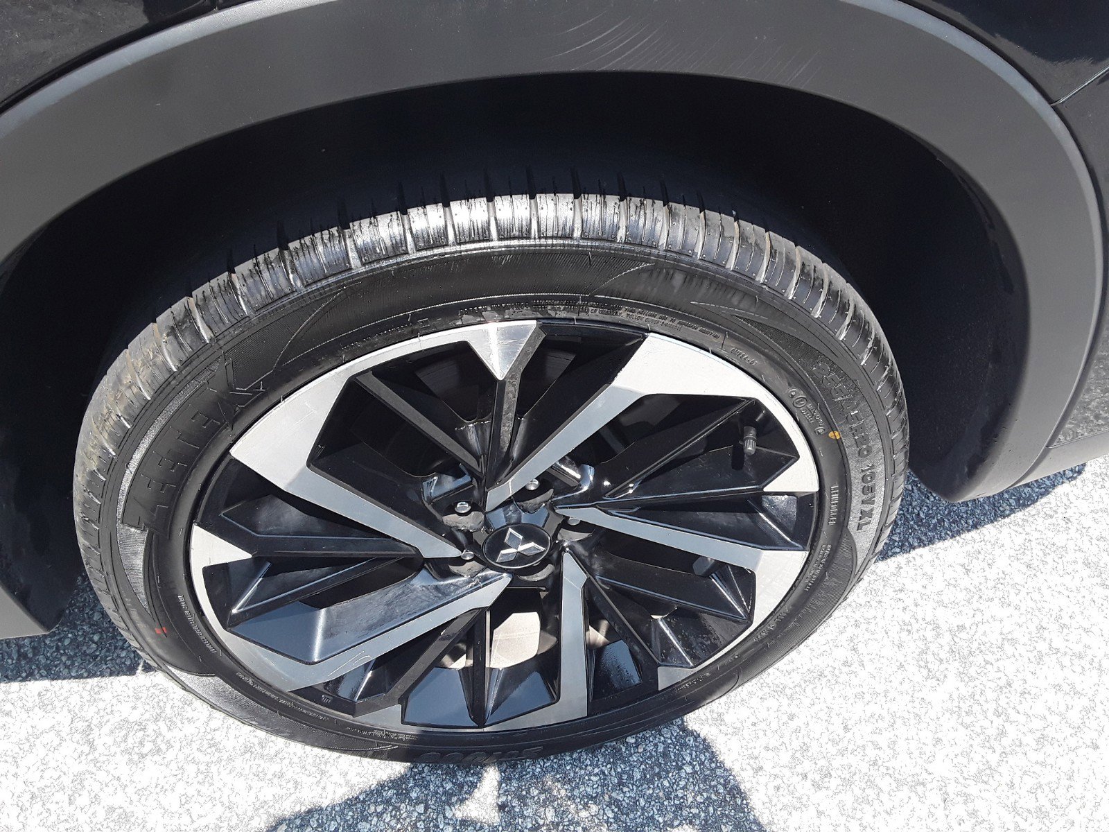 Image 10 of Used 2024 Mitsubishi Outlander SE FWD