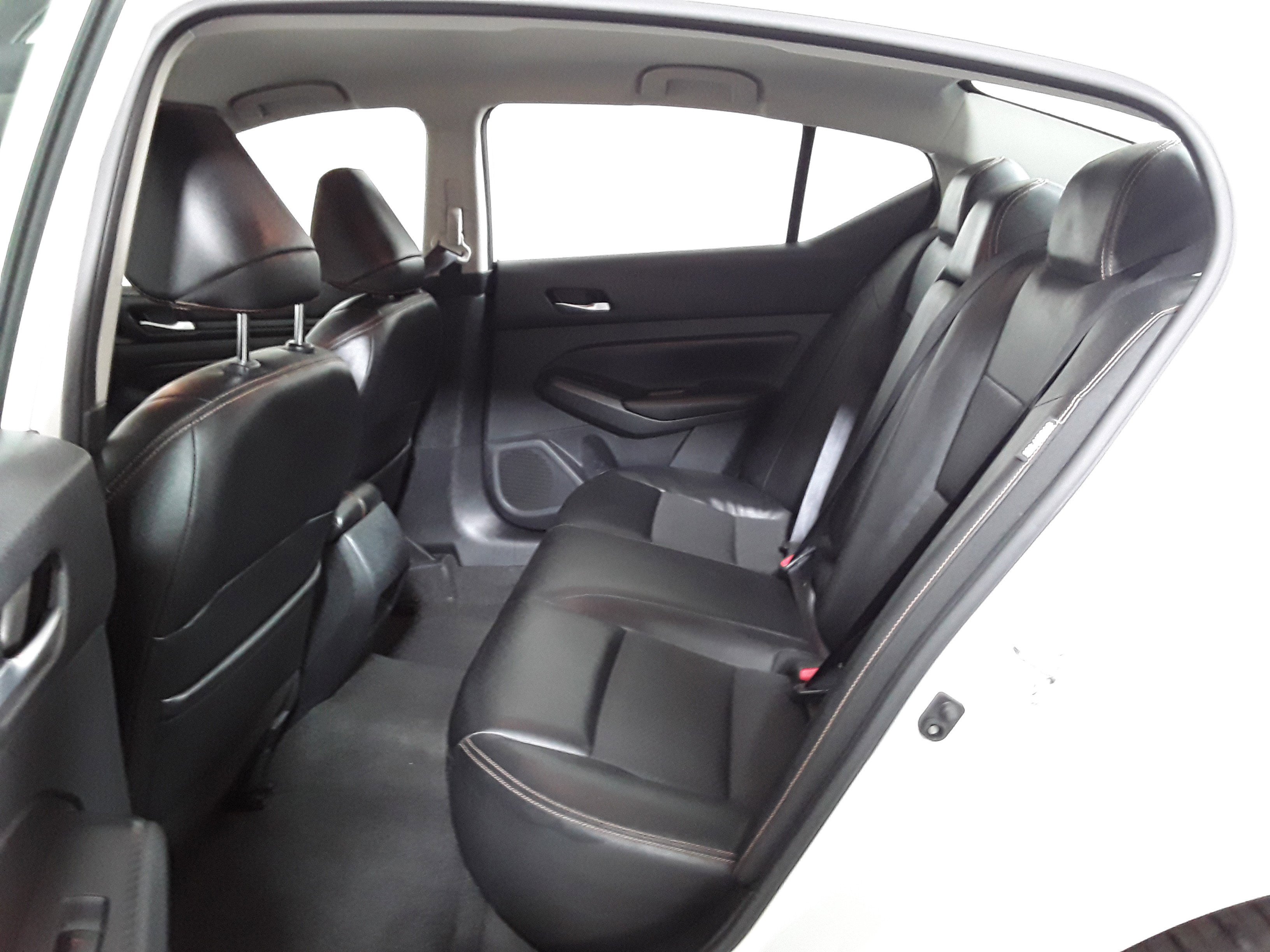 Image 8 of Used 2021 Nissan Altima 2.5 SR Sedan