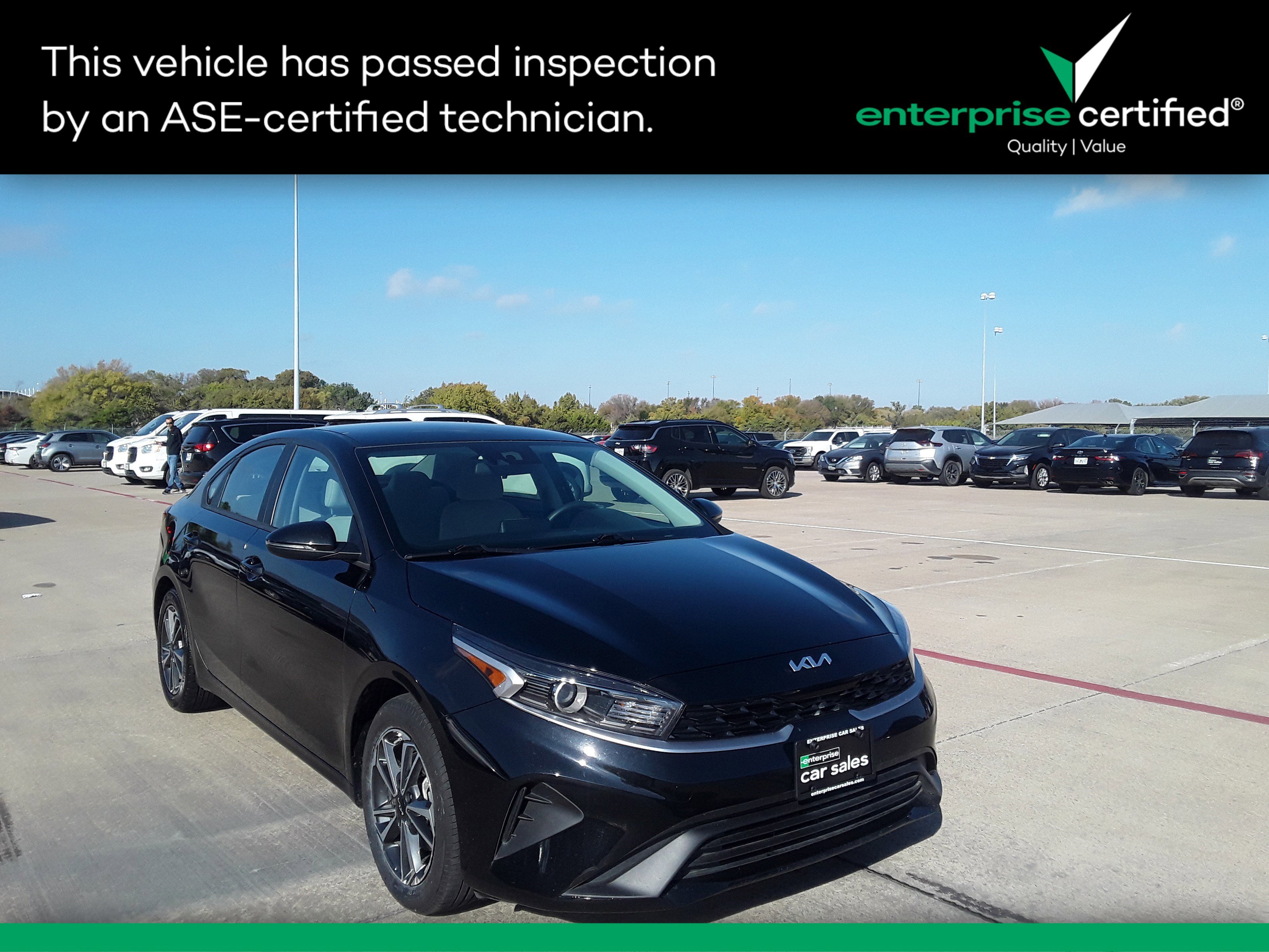 Used 2023 Kia Forte LXS IVT