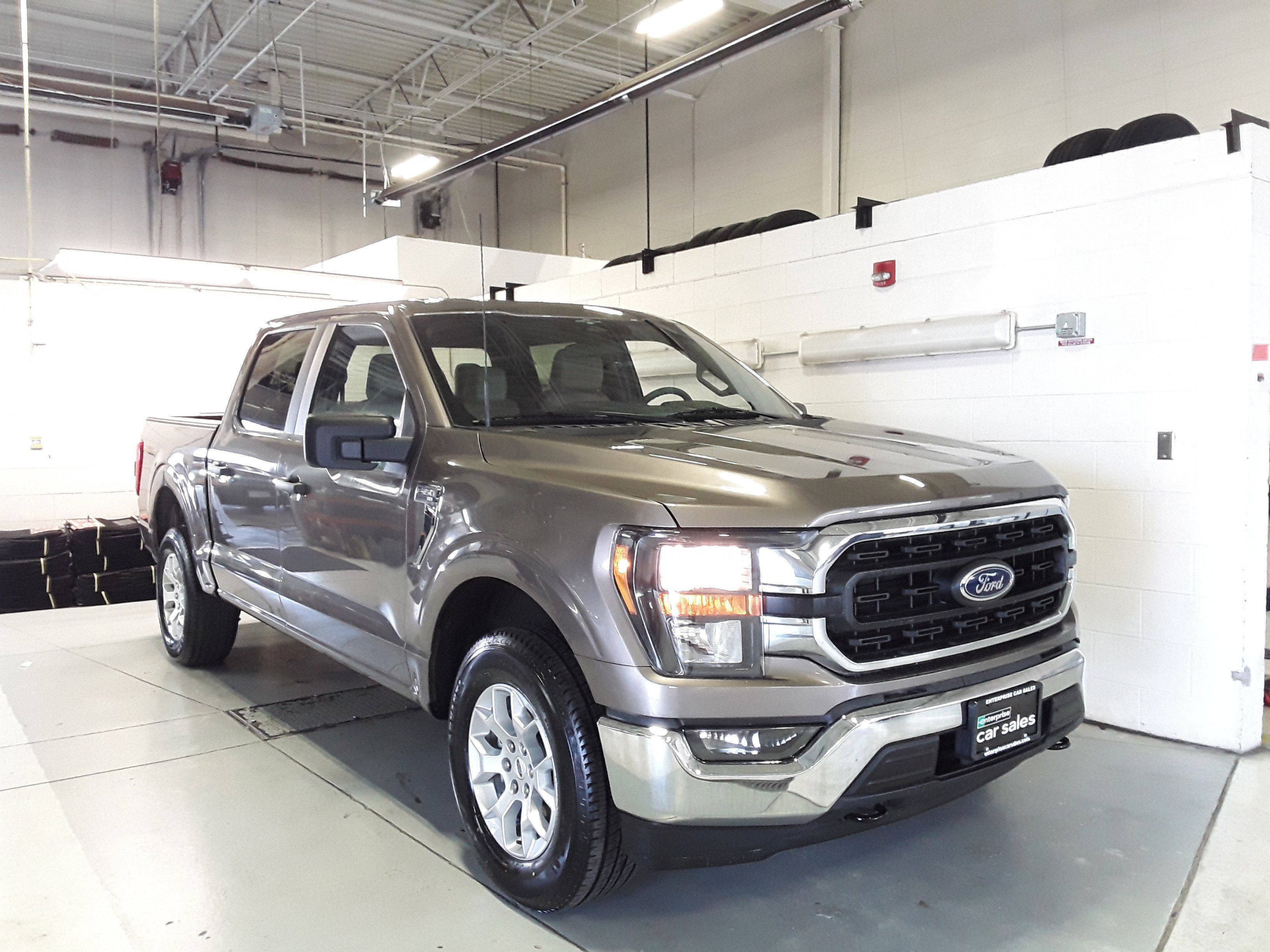 2023 Ford F-150 XLT 4WD SuperCrew 5.5' Box