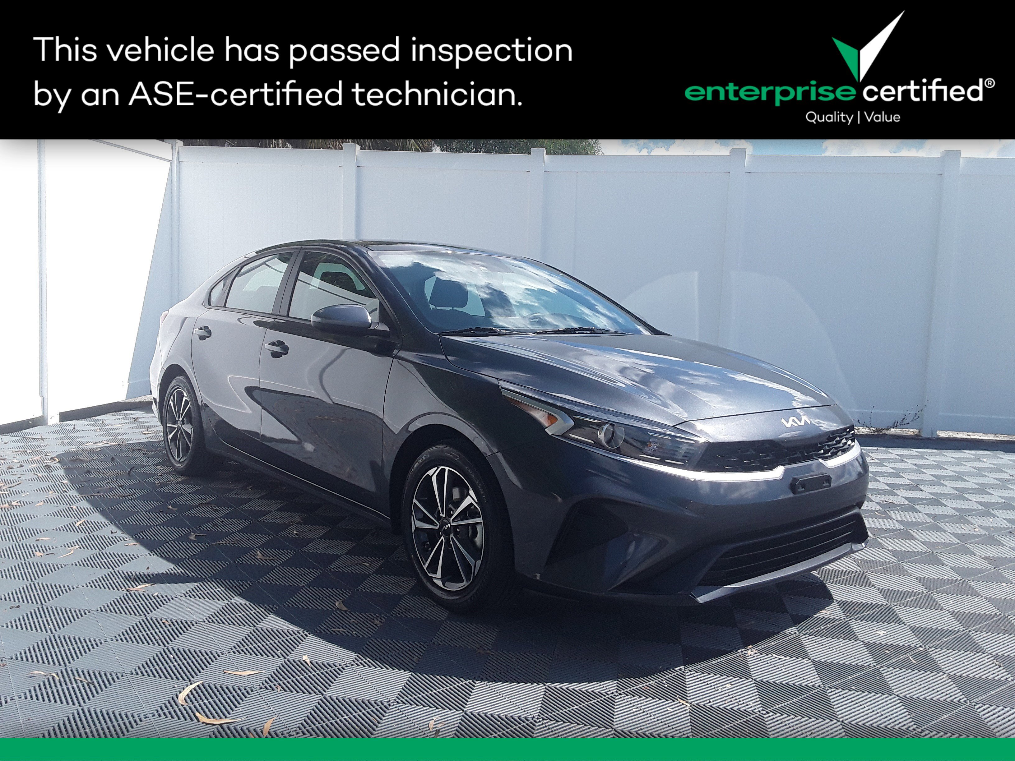 Used 2024 Kia Forte LXS IVT