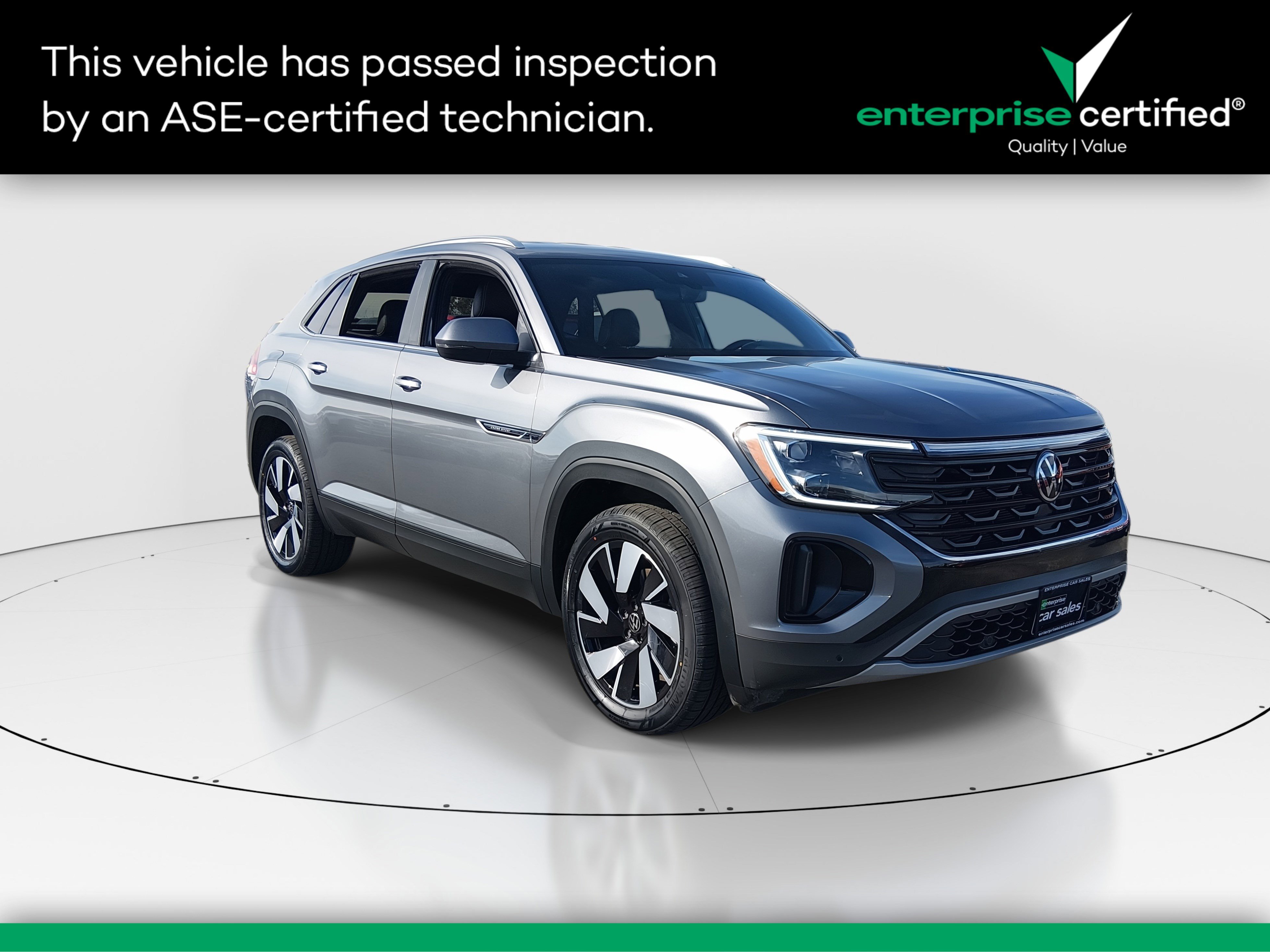 Used 2025 Volkswagen Atlas Cross Sport 2.0T SE w/Technology 4MOTION
