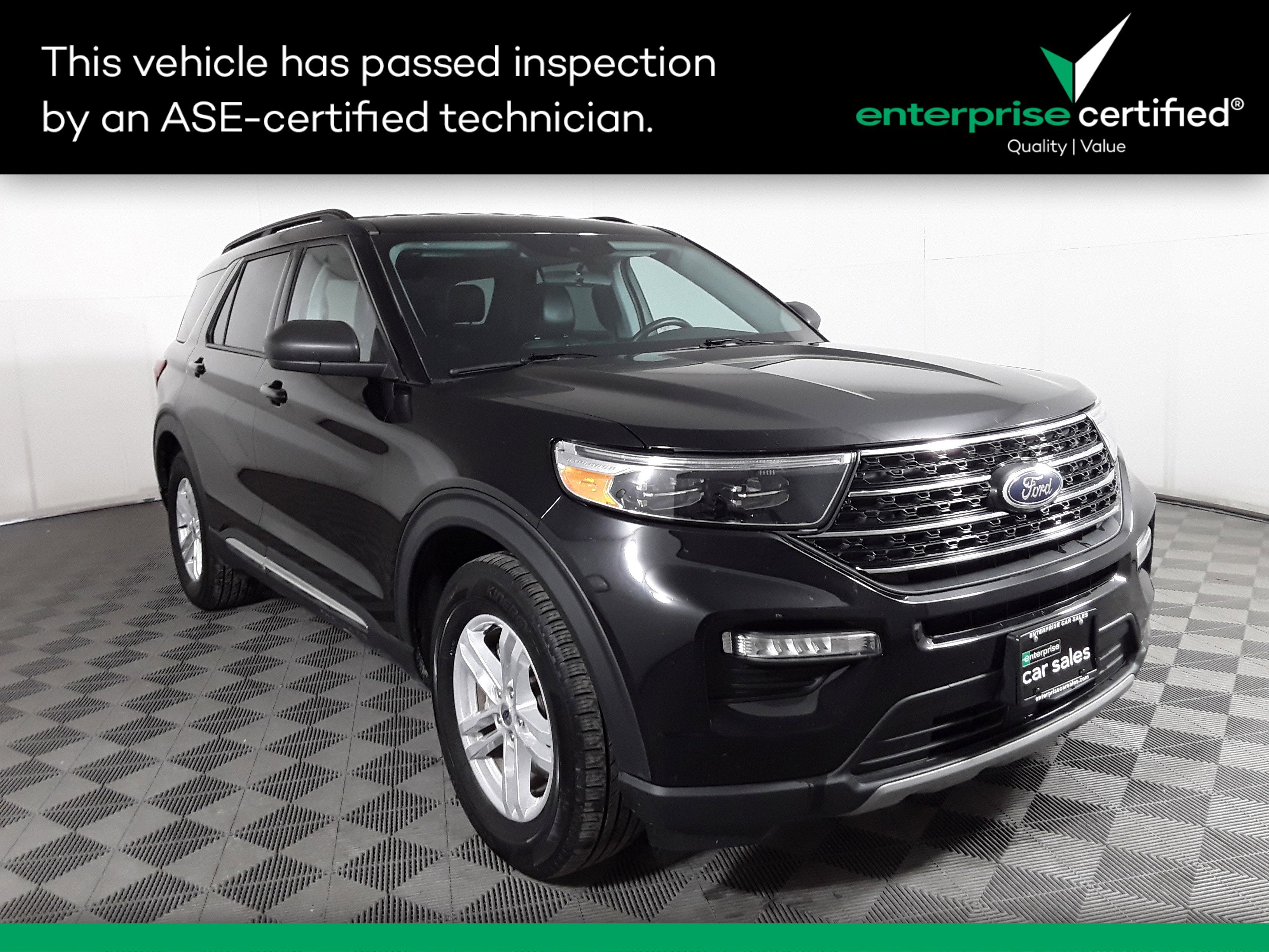 2024 Ford Explorer XLT RWD